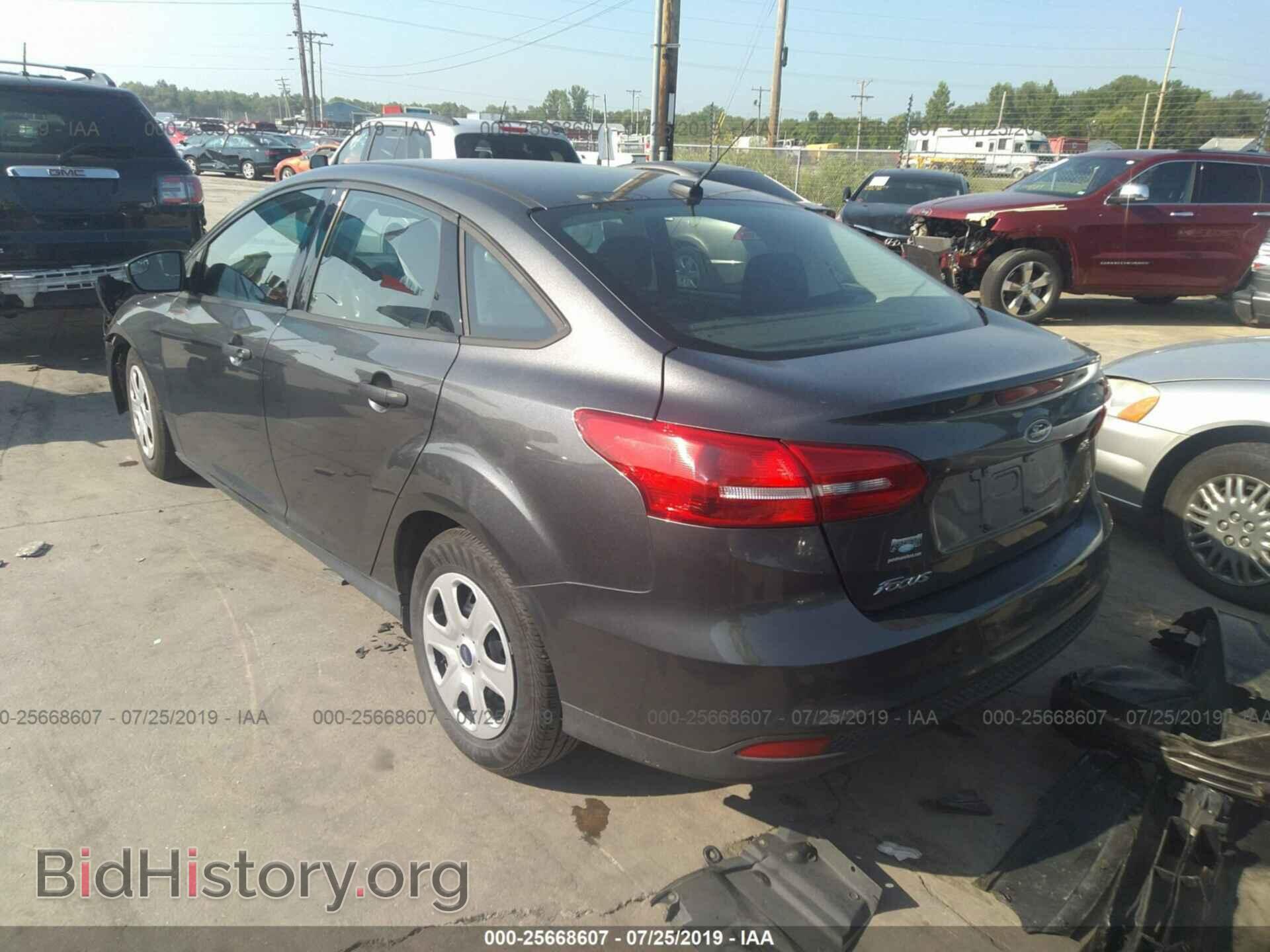 2018 FORD FOCUS - VIN: 1FADP3E20JL287029 - Фото 3