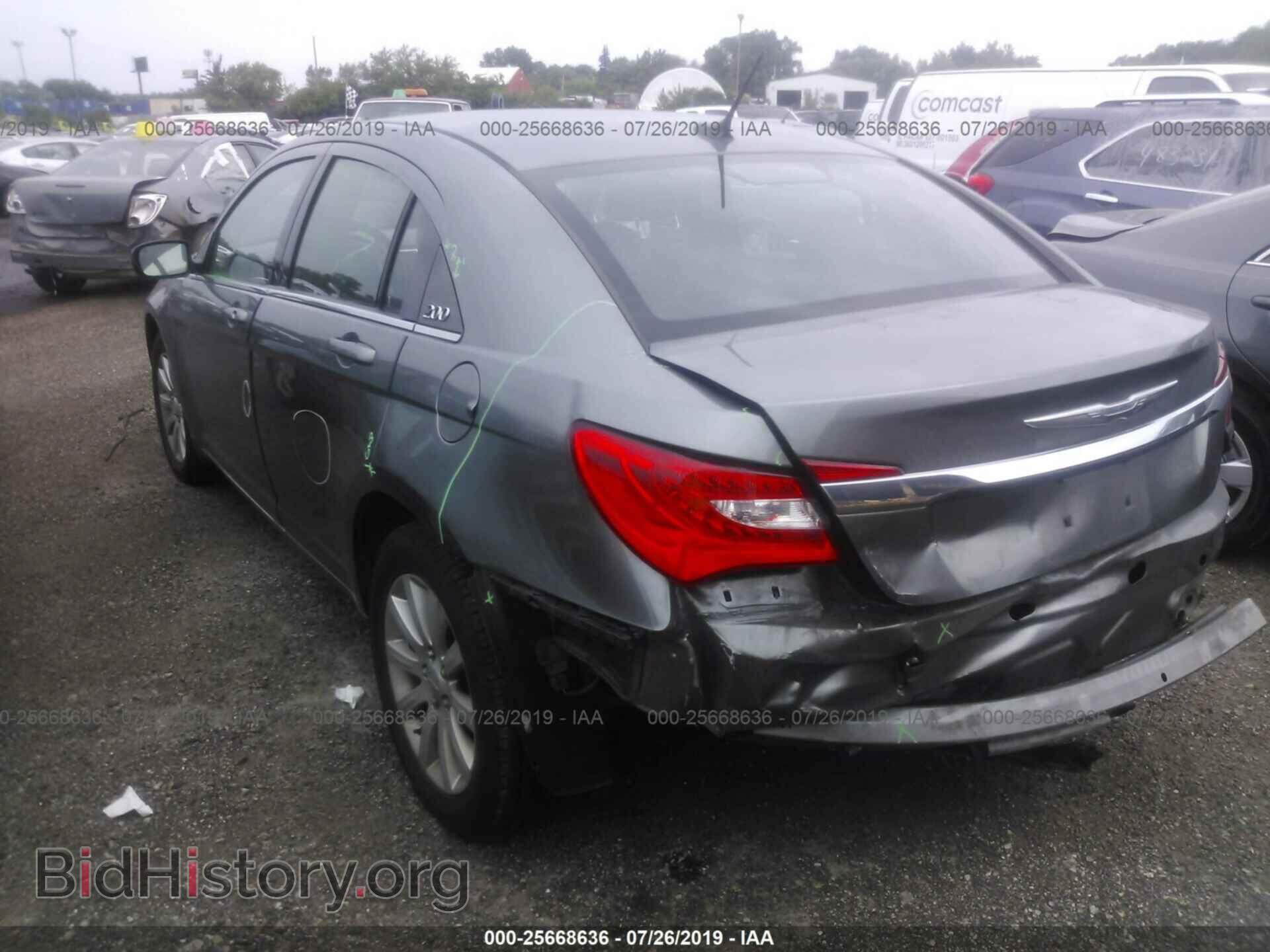 2013 CHRYSLER 200 - VIN: 1C3CCBBB9DN557498 - Photo 3