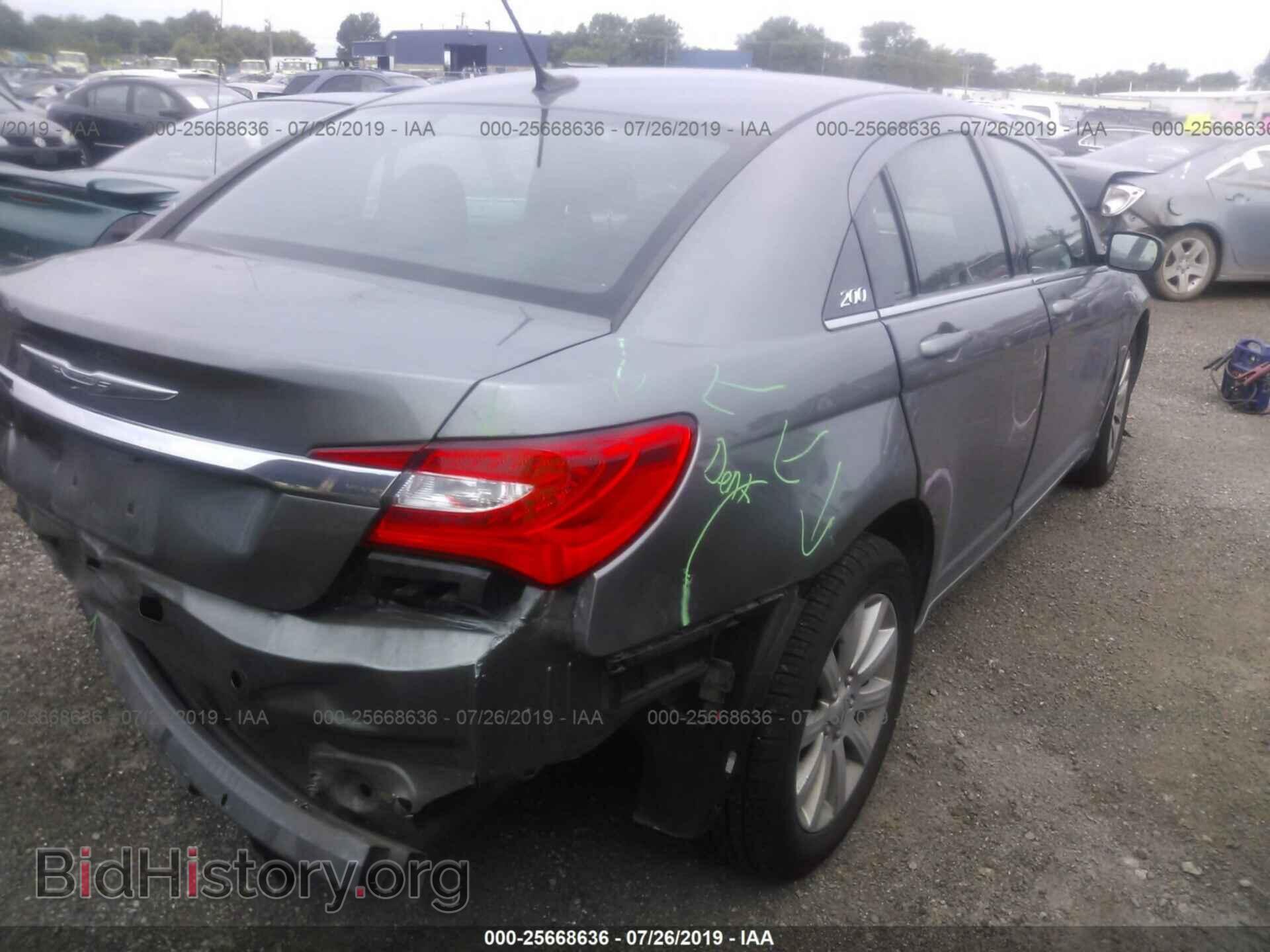 2013 CHRYSLER 200 - VIN: 1C3CCBBB9DN557498 - Photo 4