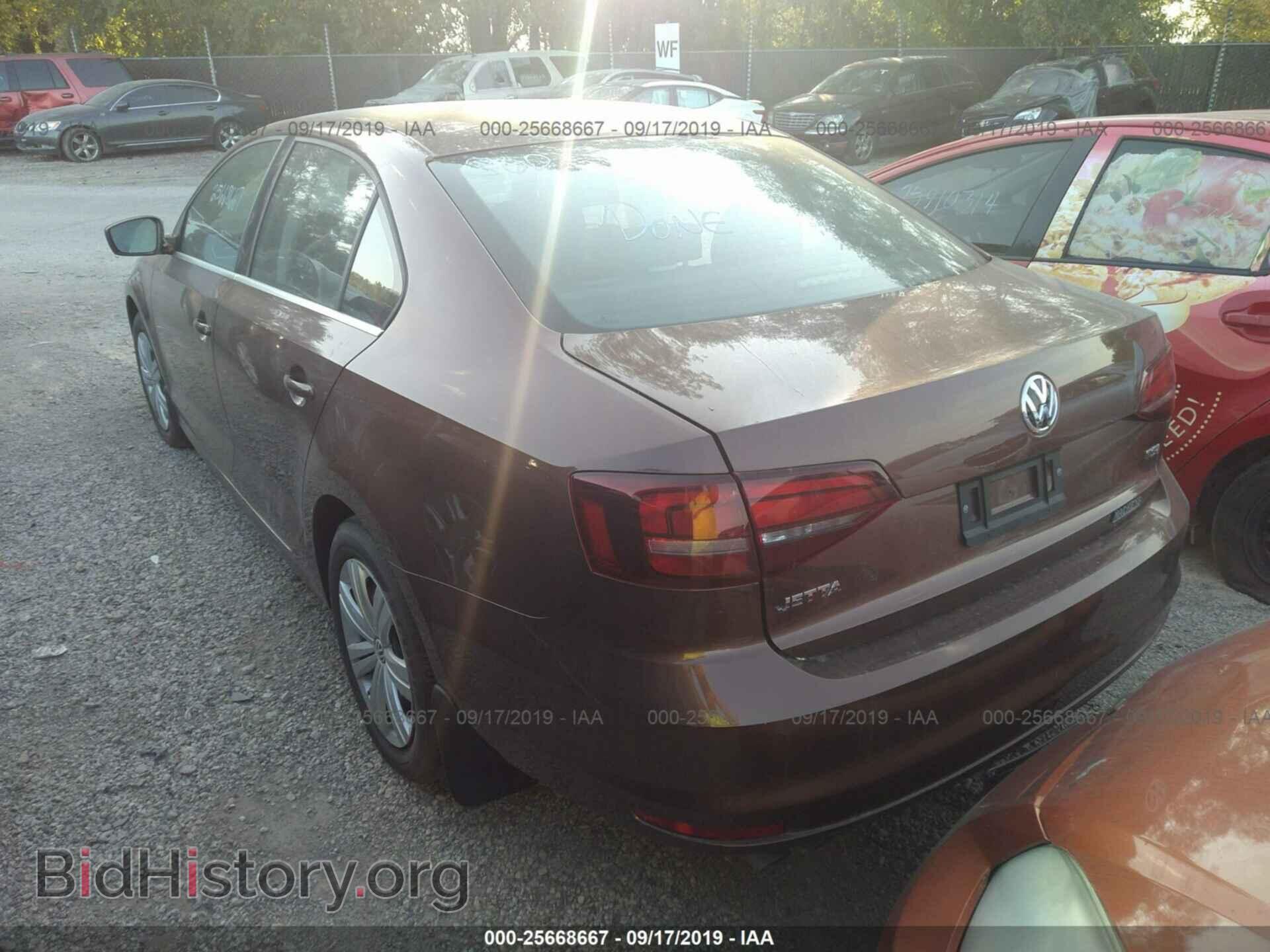 2017 VOLKSWAGEN JETTA - VIN: 3VW2B7AJXHM250869 - Photo 3