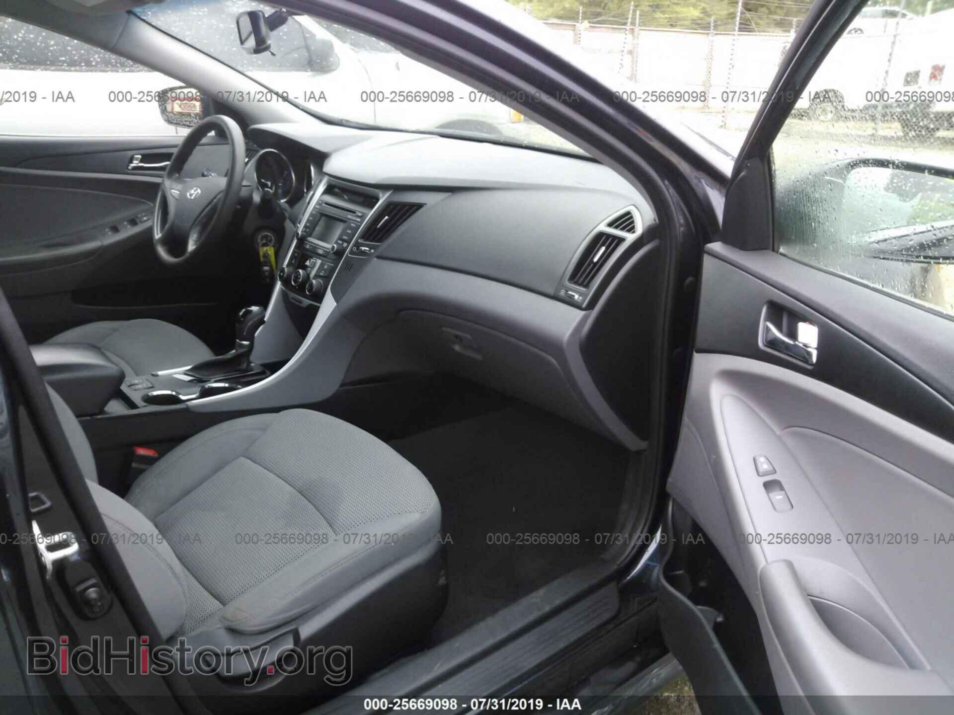 2014 HYUNDAI SONATA - VIN: 5NPEB4AC3EH840090 - Фото 5