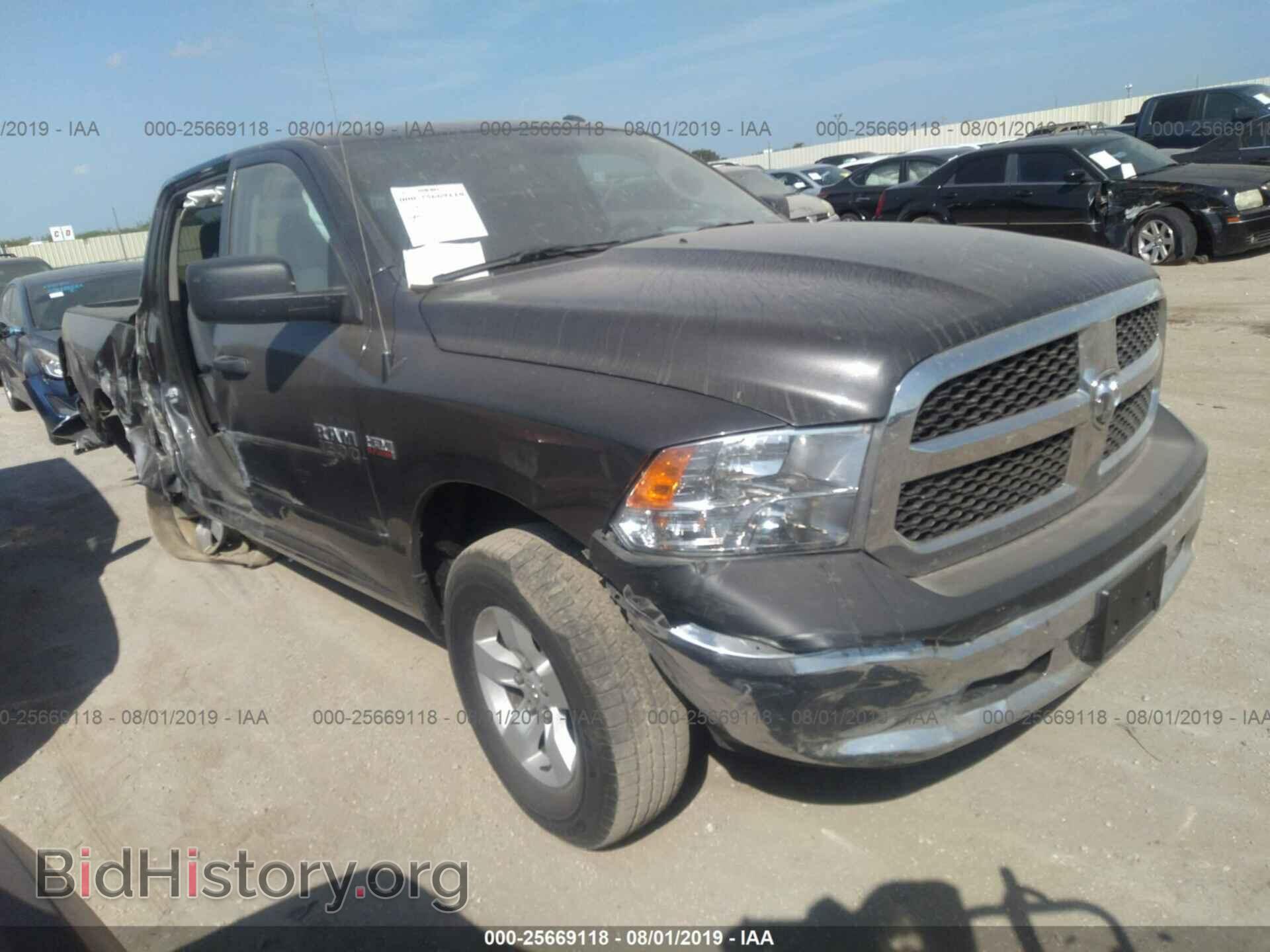 Photo 3C6RR7KT1HG794373 - RAM 1500 2017