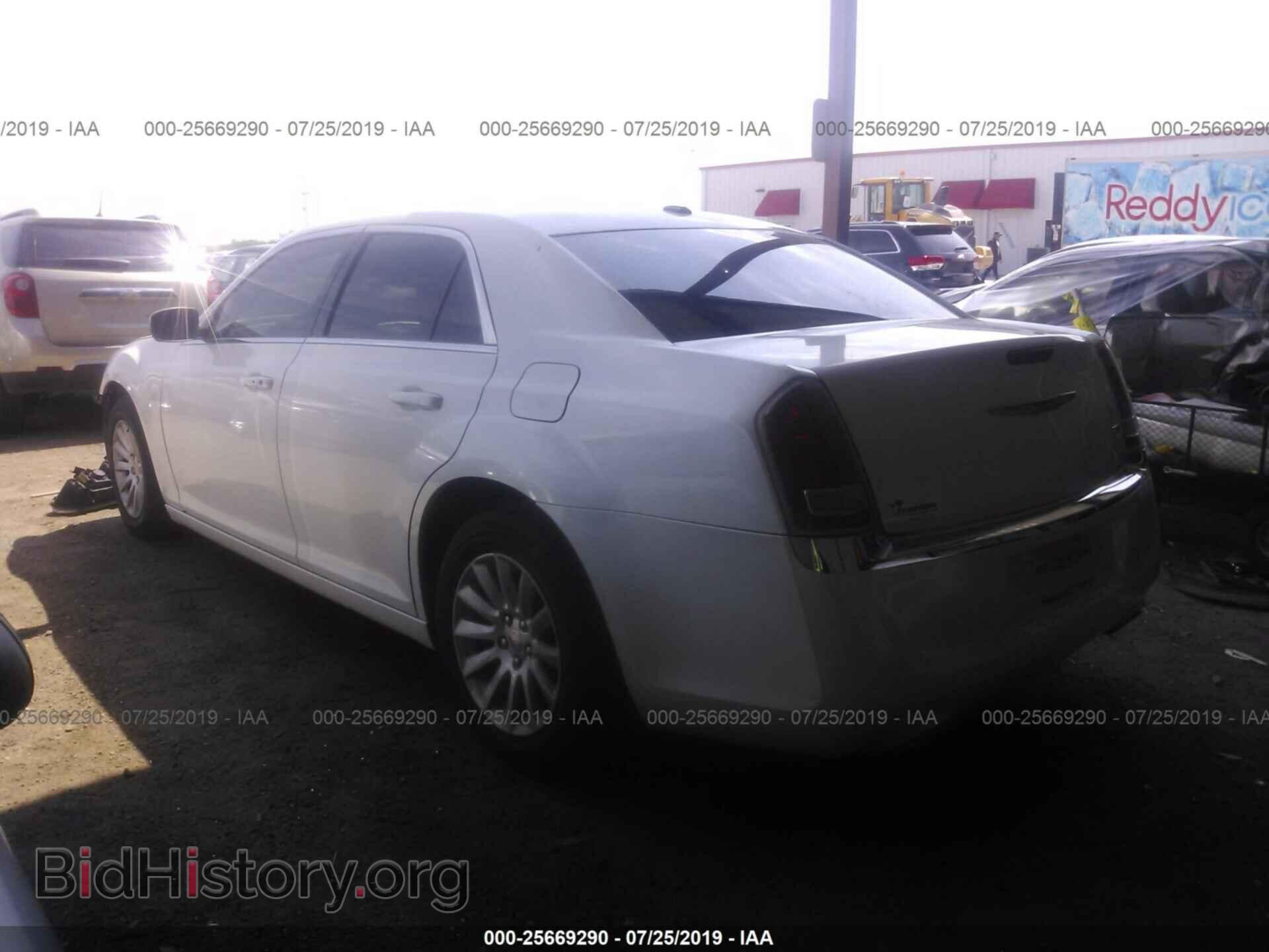 2012 CHRYSLER 300 - VIN: 2C3CCAAG1CH115796 - Photo 3