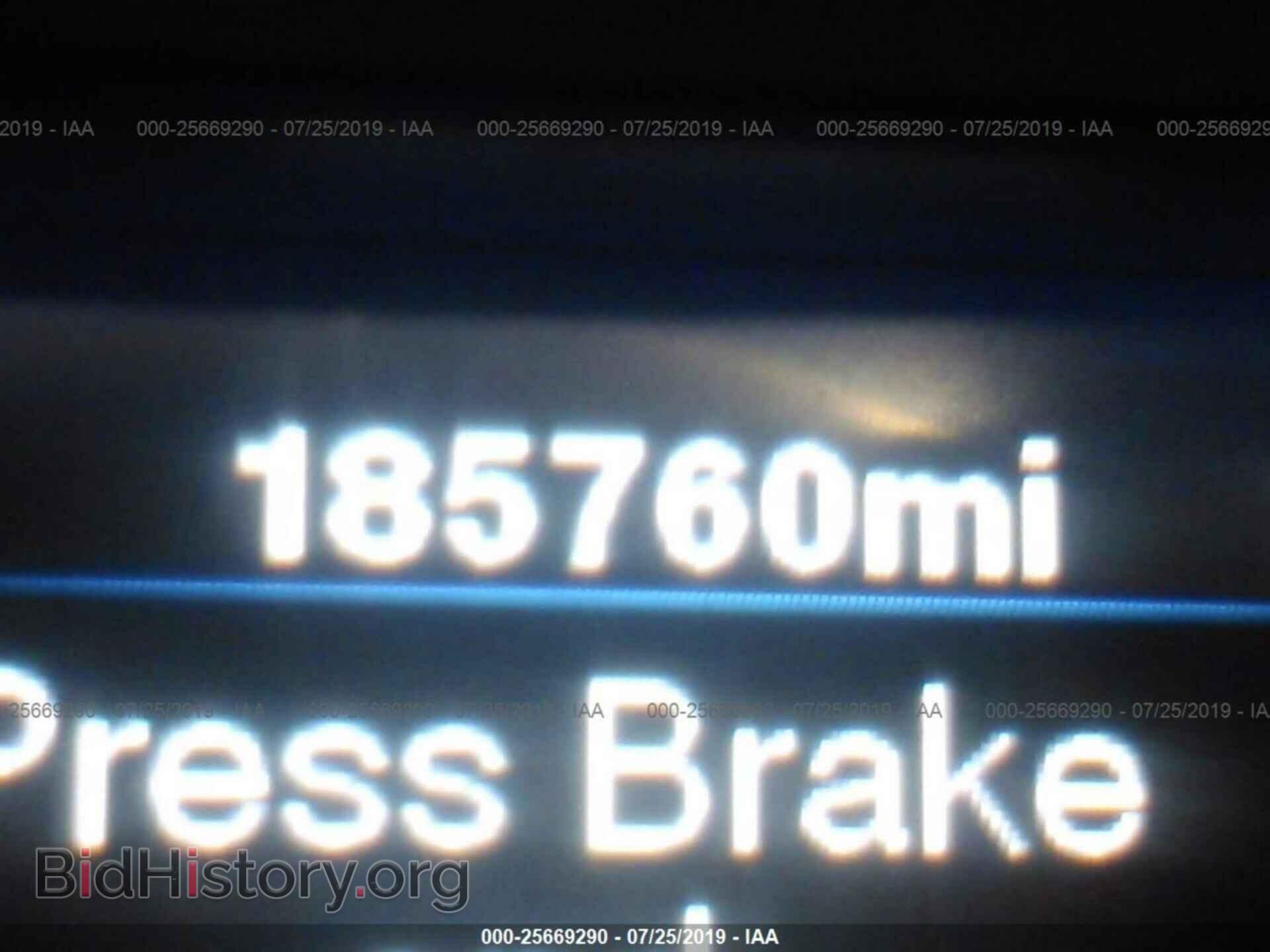 2012 CHRYSLER 300 - VIN: 2C3CCAAG1CH115796 - Photo 7