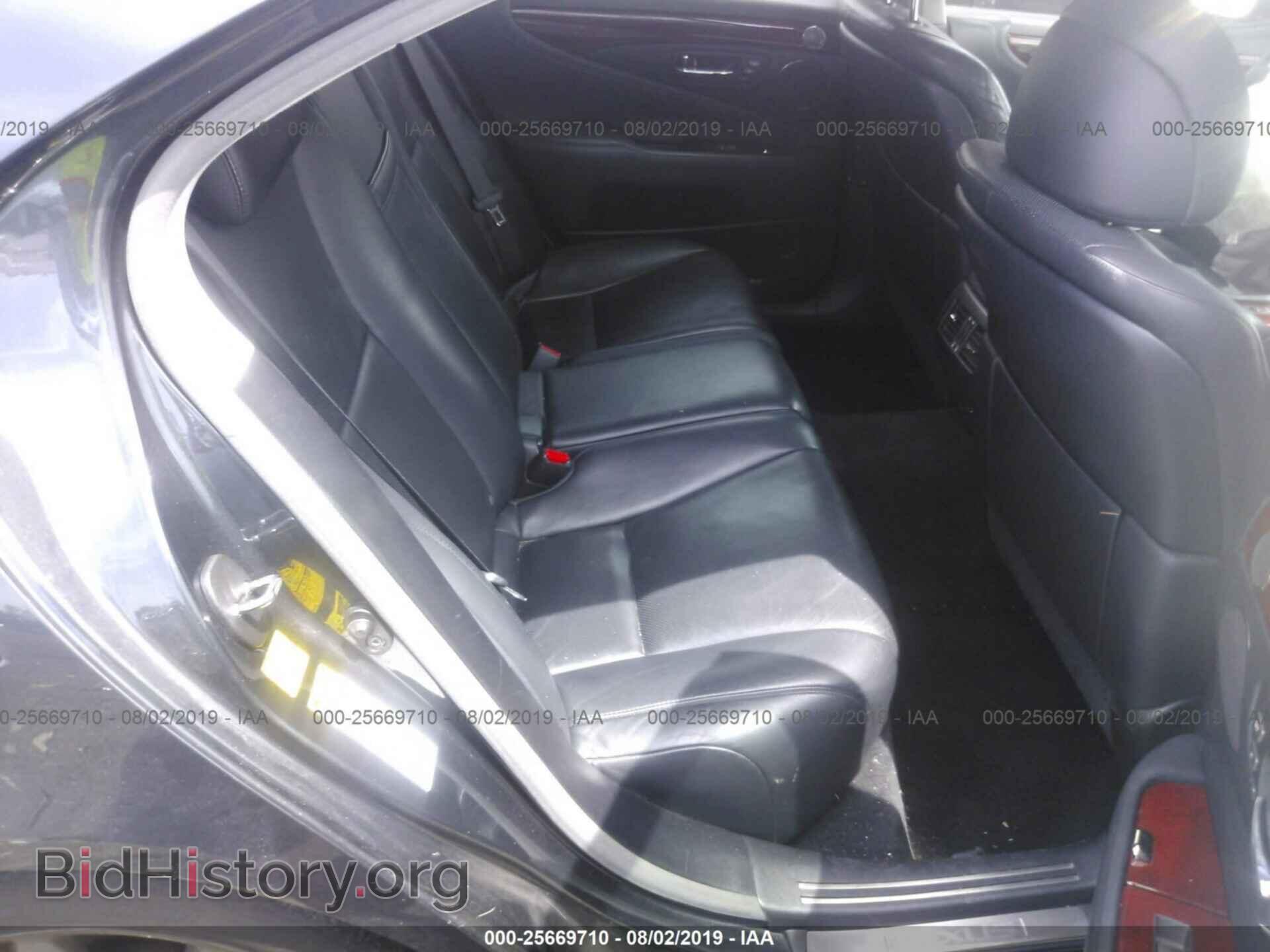2007 LEXUS LS - VIN: JTHBL46F975033240 - Photo 8
