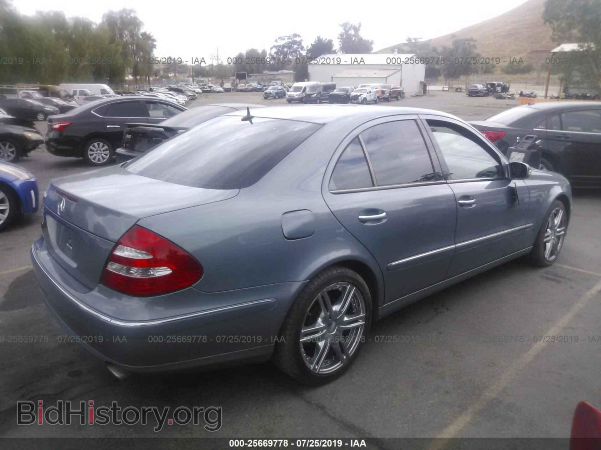 2006 Mercedes-benz E - VIN: WDBUF56J56A854190 - Фото 4