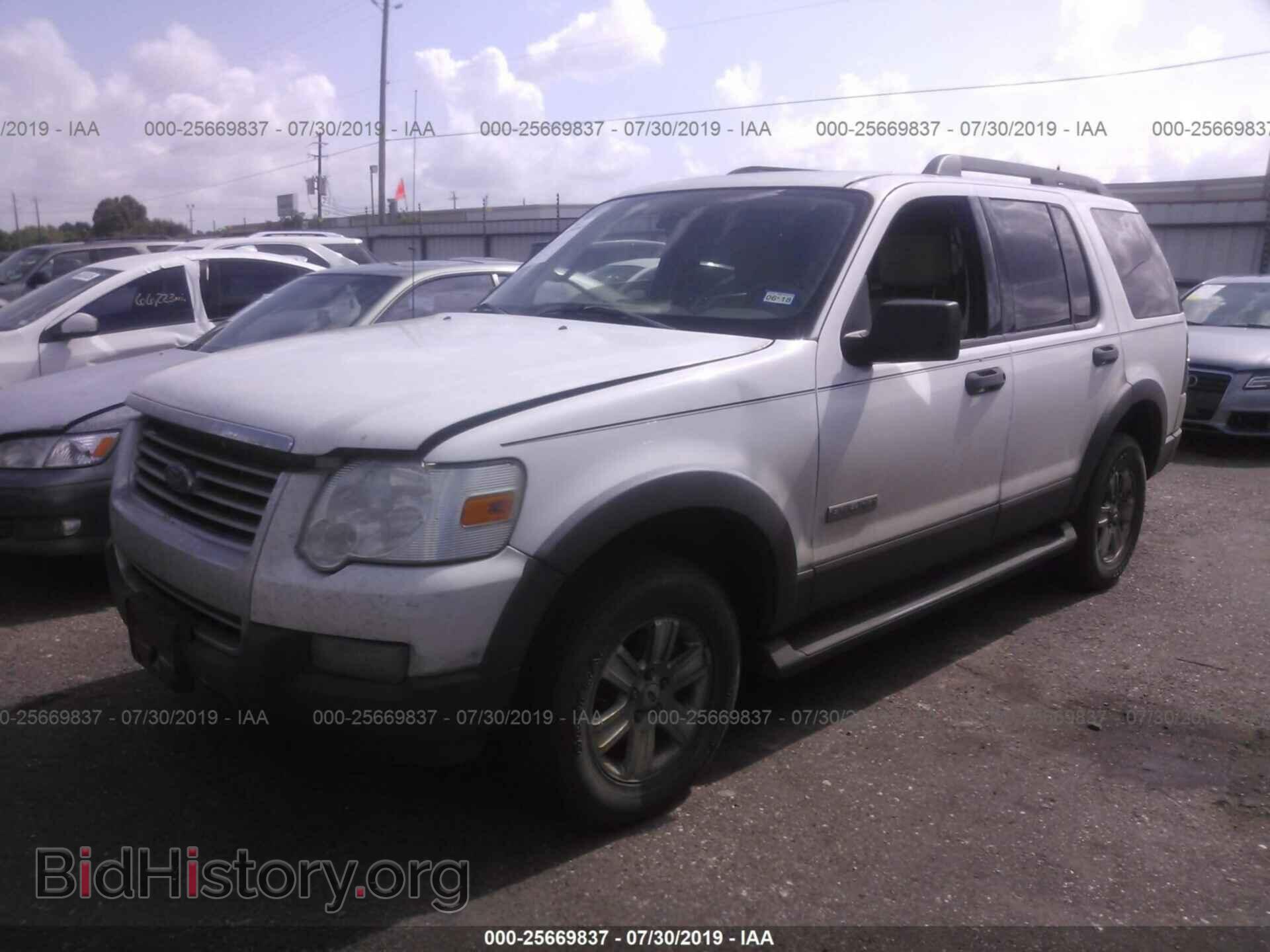 2006 FORD EXPLORER - VIN: 1FMEU73E06UA70427 - Photo 2