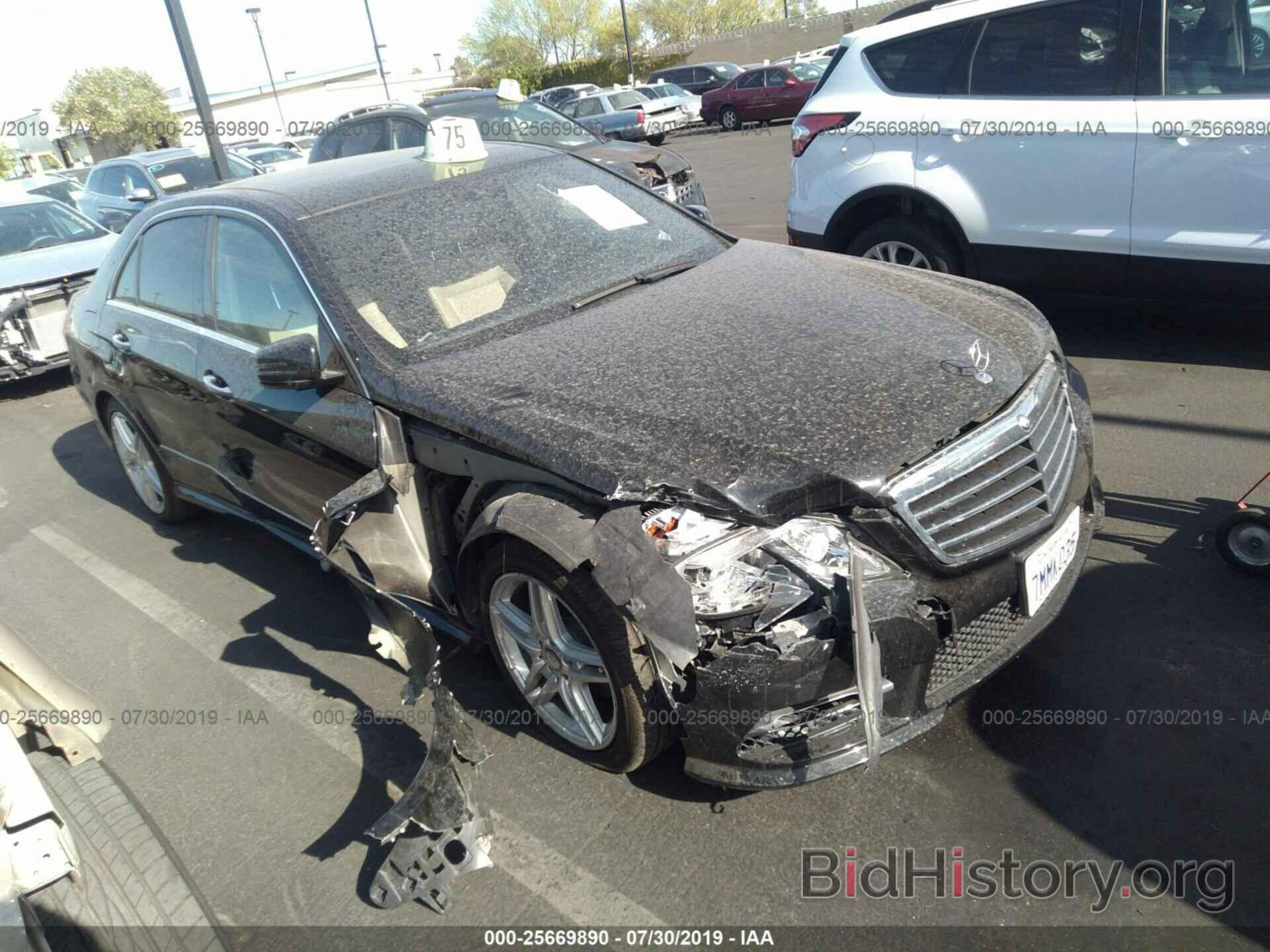 Photo WDDHF5KB9DA704474 - MERCEDES-BENZ E 2013