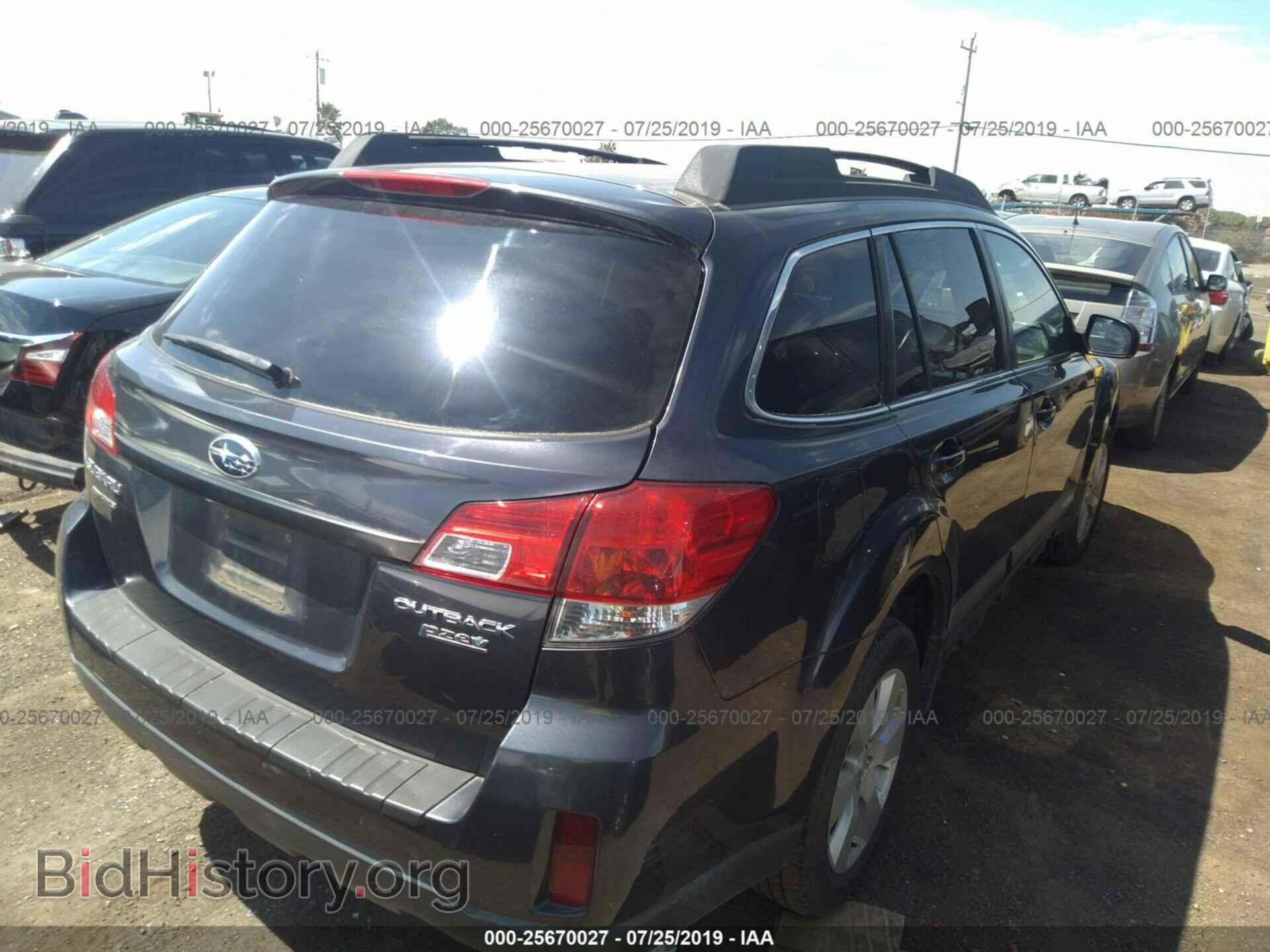 2010 SUBARU OUTBACK - VIN: 4S4BRBCC7A3320685 - Photo 4