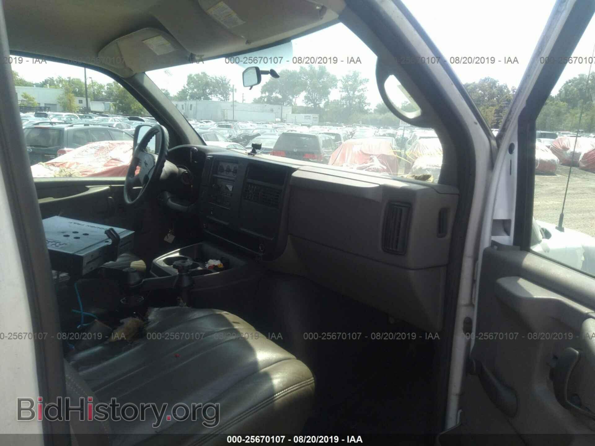 2006 GMC SAVANA - VIN: 1GTHG392261195736 - Фото 5