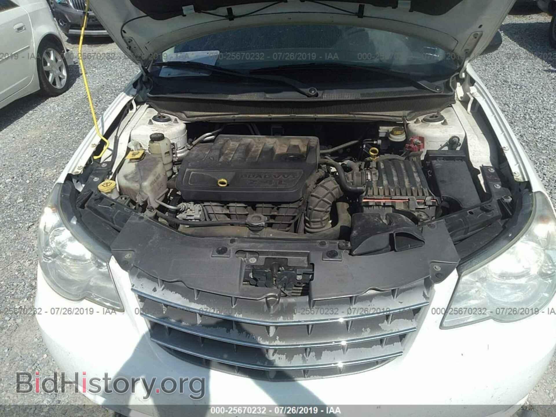 2010 CHRYSLER SEBRING - VIN: 1C3CC4FB7AN223374 - Фото 10