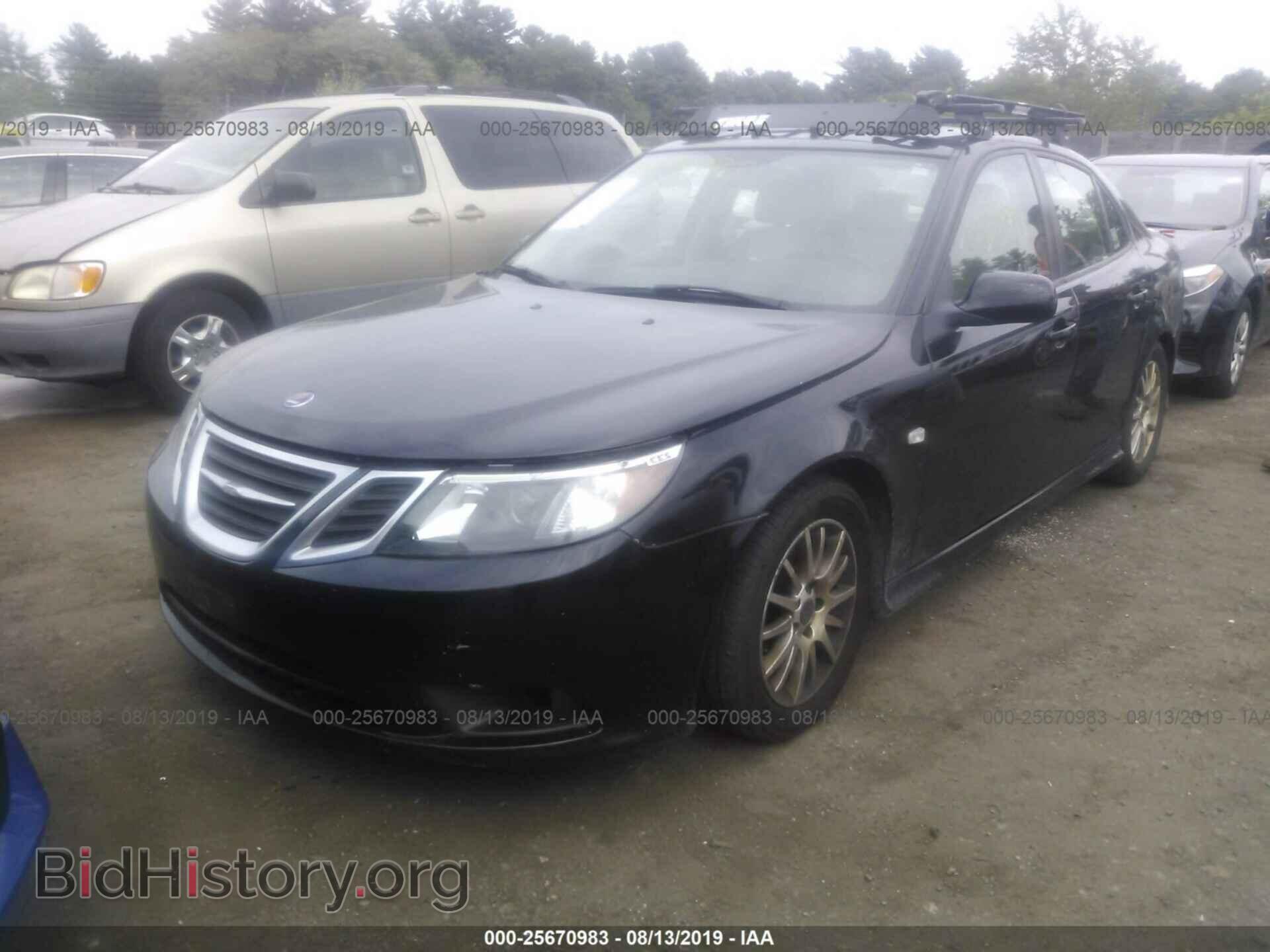 2011 SAAB 9-3 - VIN: YS3FA4CY0B1303401 - Photo 2