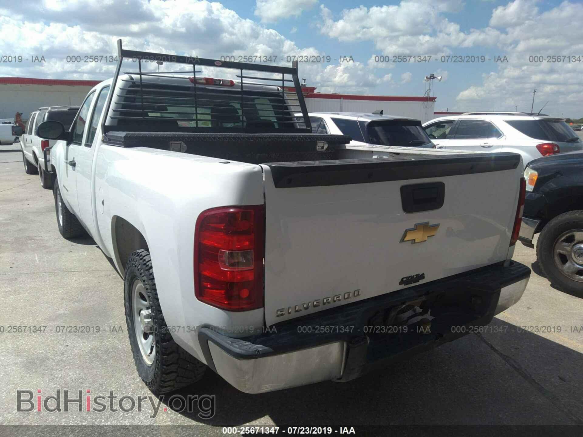 2011 CHEVROLET SILVERADO - VIN: 1GCRCPEX8BZ434758 - Photo 3