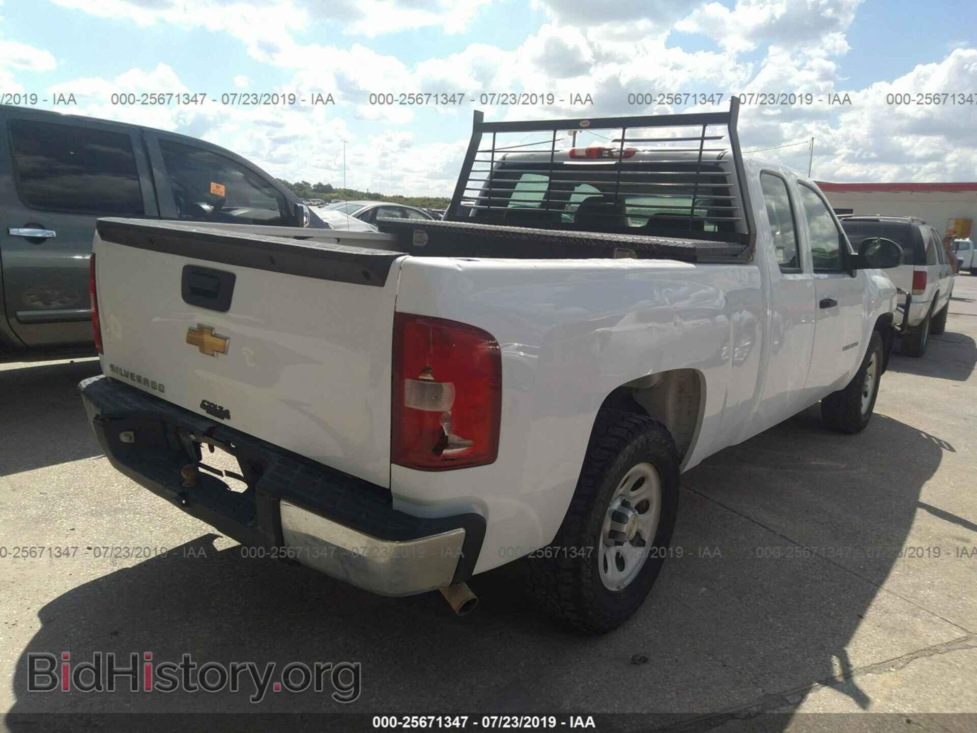 2011 CHEVROLET SILVERADO - VIN: 1GCRCPEX8BZ434758 - Photo 4