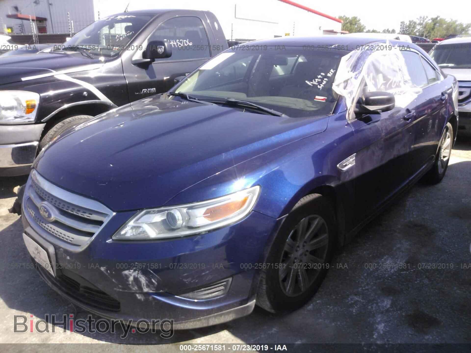 2011 FORD TAURUS - VIN: 1FAHP2DW1BG170151 - Фото 2