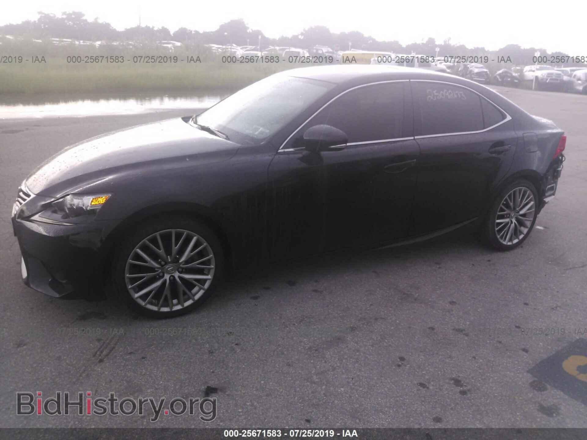 2014 LEXUS IS - VIN: JTHCF1D22E5007909 - Photo 2