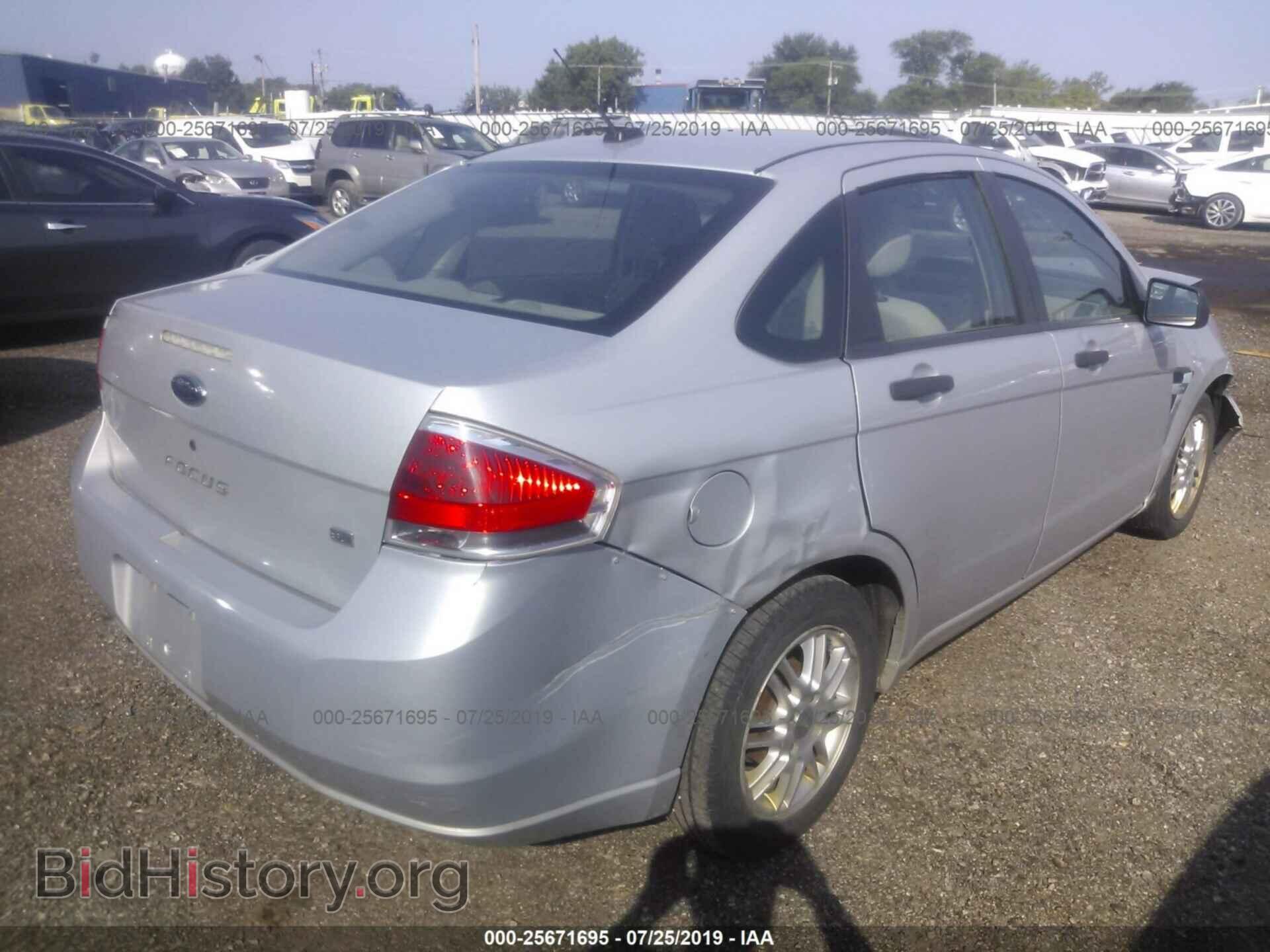 2008 FORD FOCUS - VIN: 1FAHP35N58W102767 - Фото 4