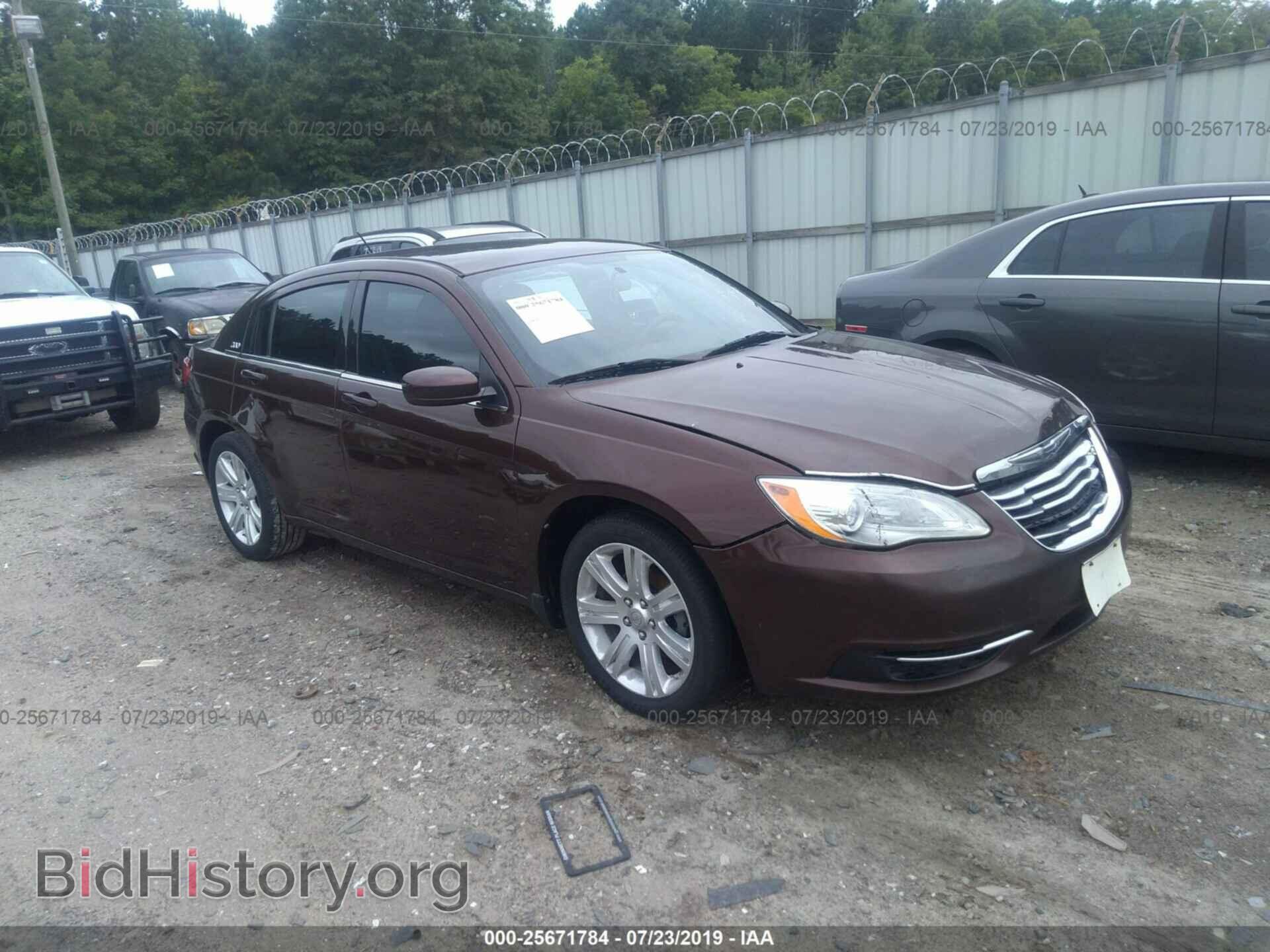 Photo 1C3CCBAB7DN660307 - CHRYSLER 200 2013