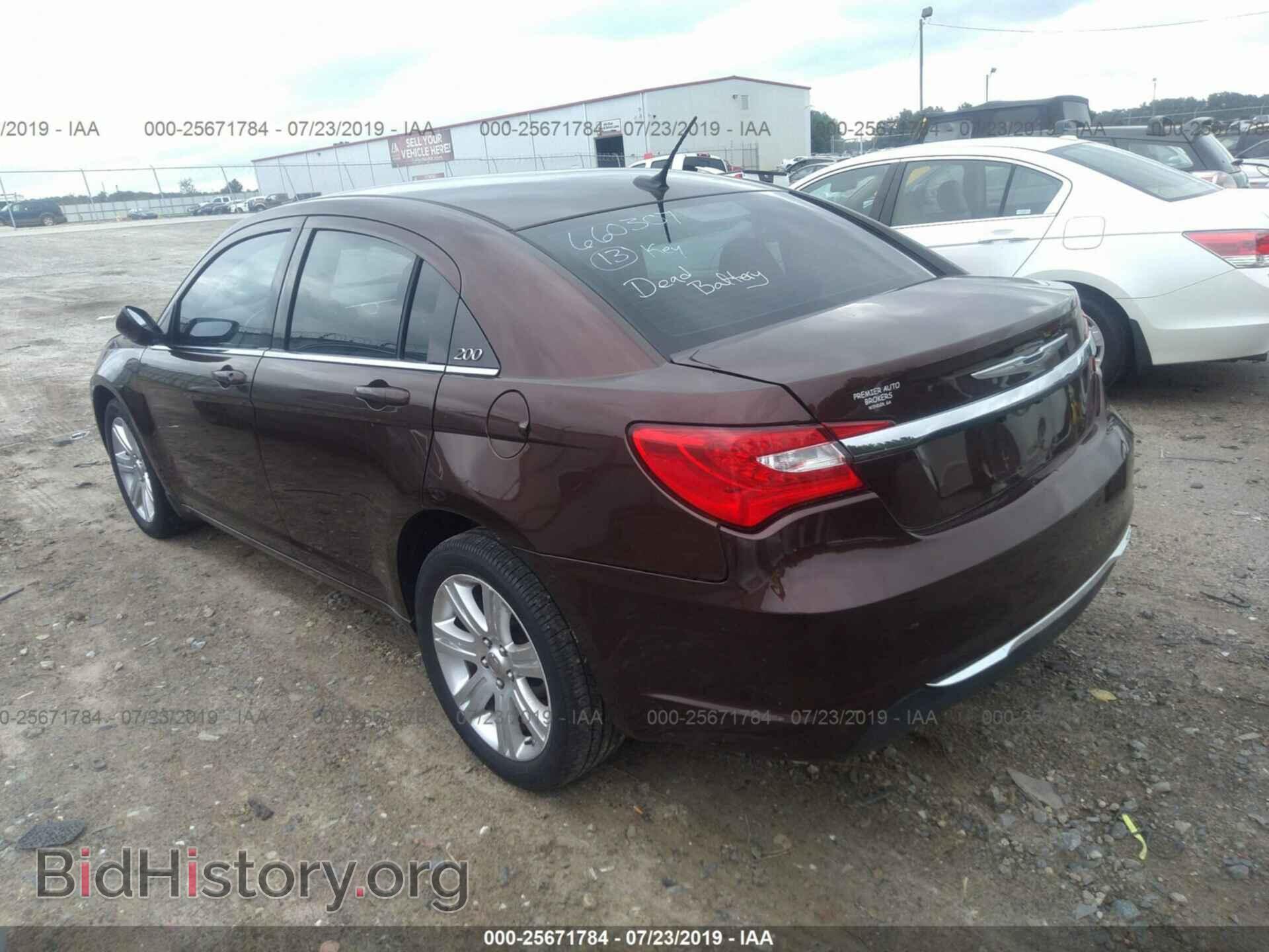 2013 CHRYSLER 200 - VIN: 1C3CCBAB7DN660307 - Photo 3