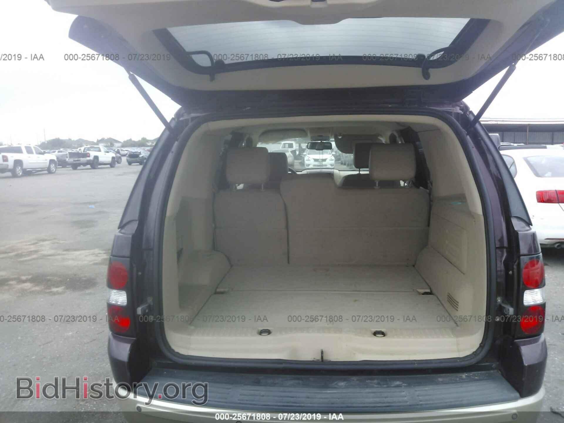 2006 FORD EXPLORER - VIN: 1FMEU64E86UA96279 - Фото 8
