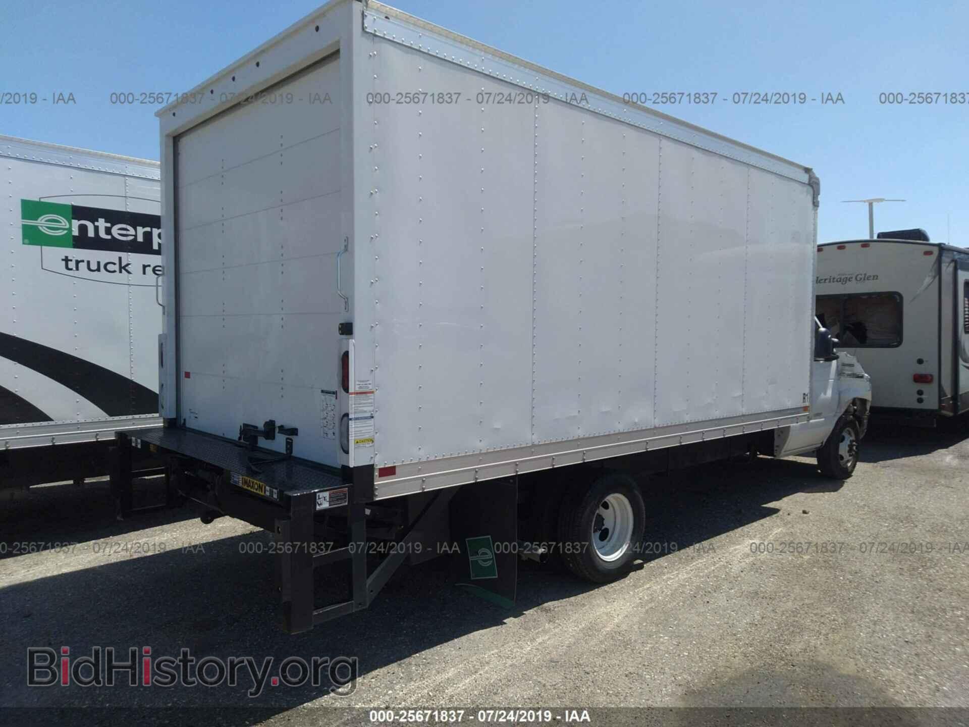 2019 FORD ECONOLINE - VIN: 1FDWE3FSXKDC12580 - Фото 4