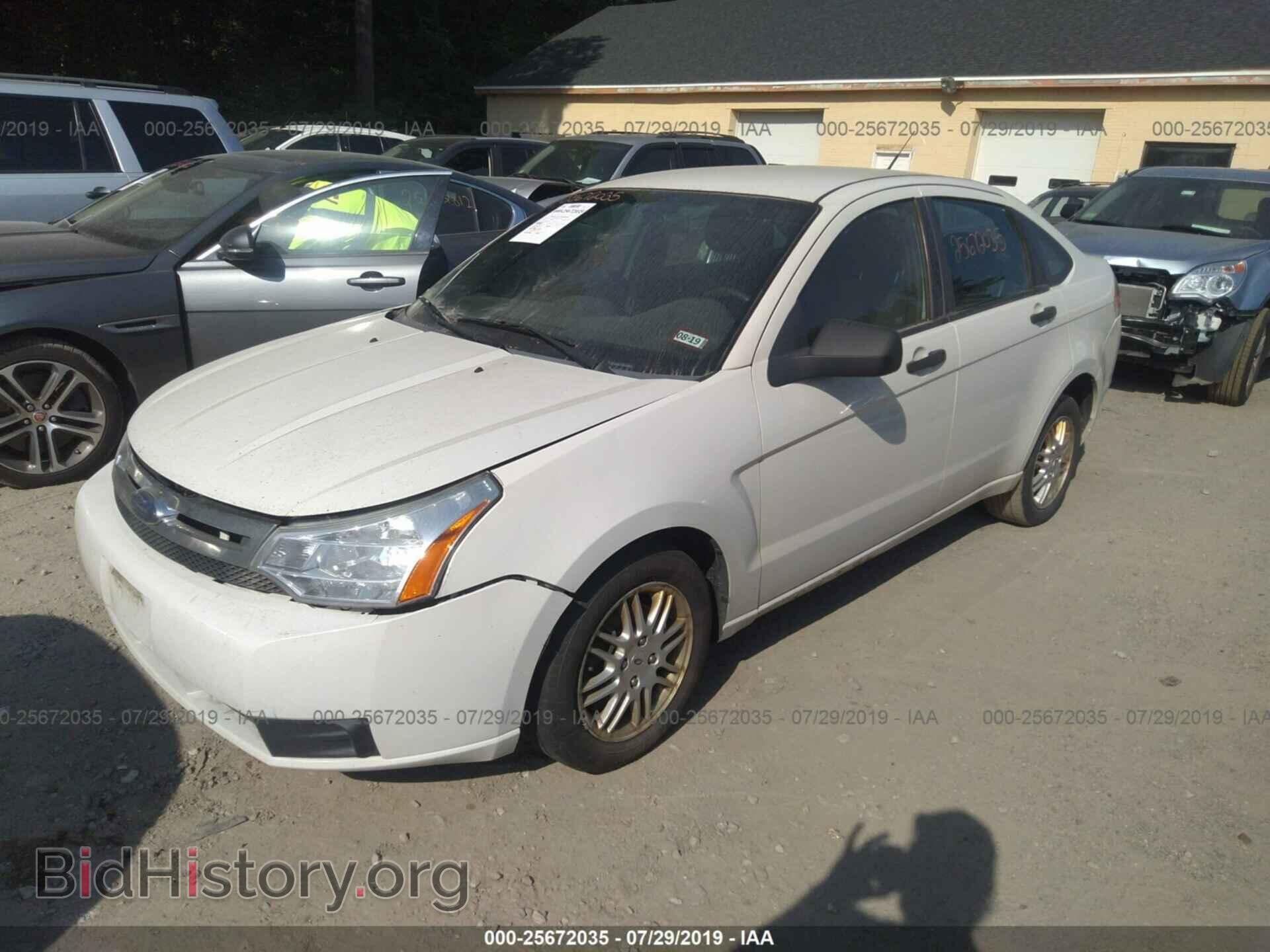 2011 FORD FOCUS - VIN: 1FAHP3FN4BW109635 - Фото 2