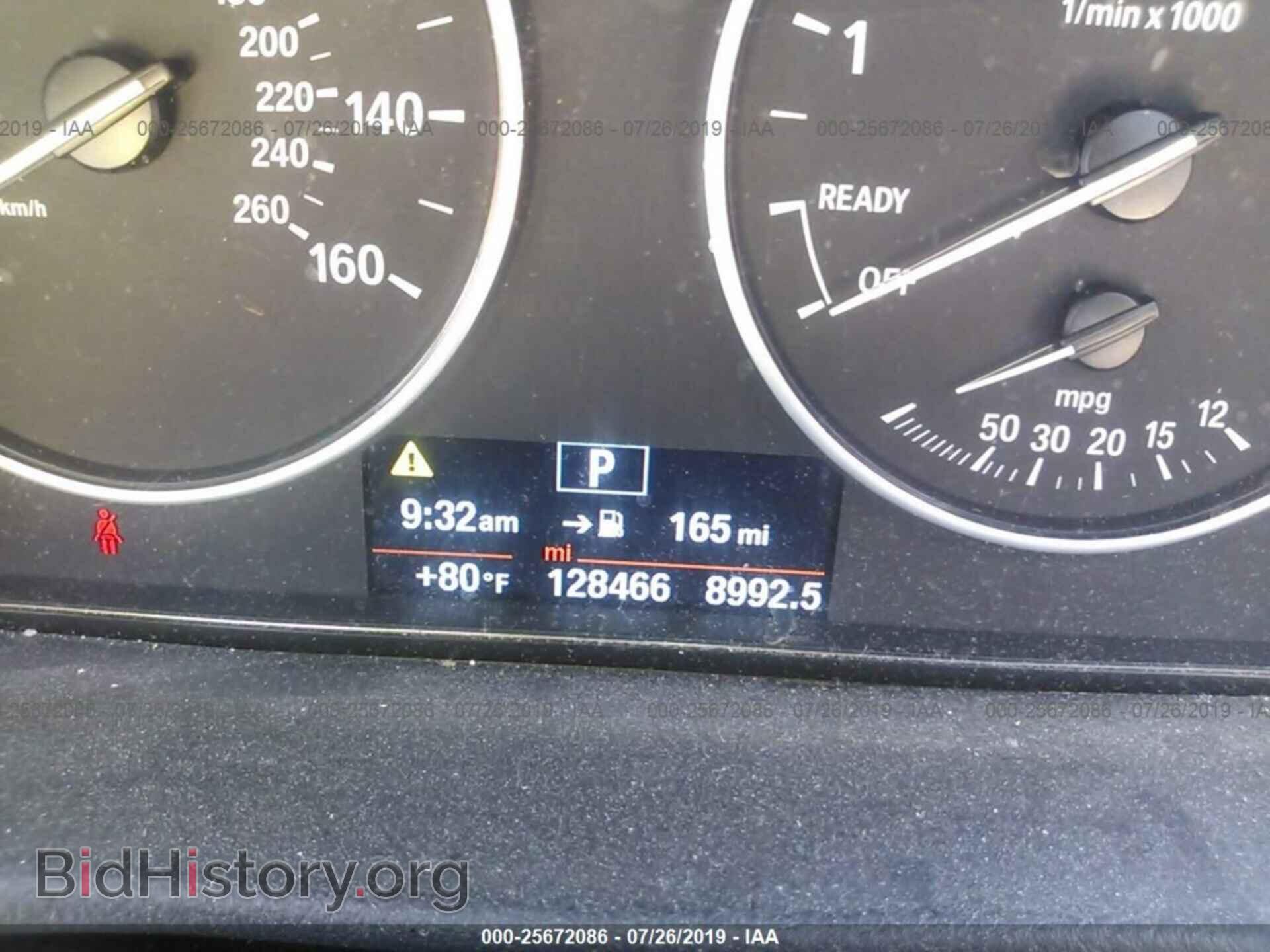 2014 BMW 320 - VIN: WBA3C3G59ENS71847 - Фото 7