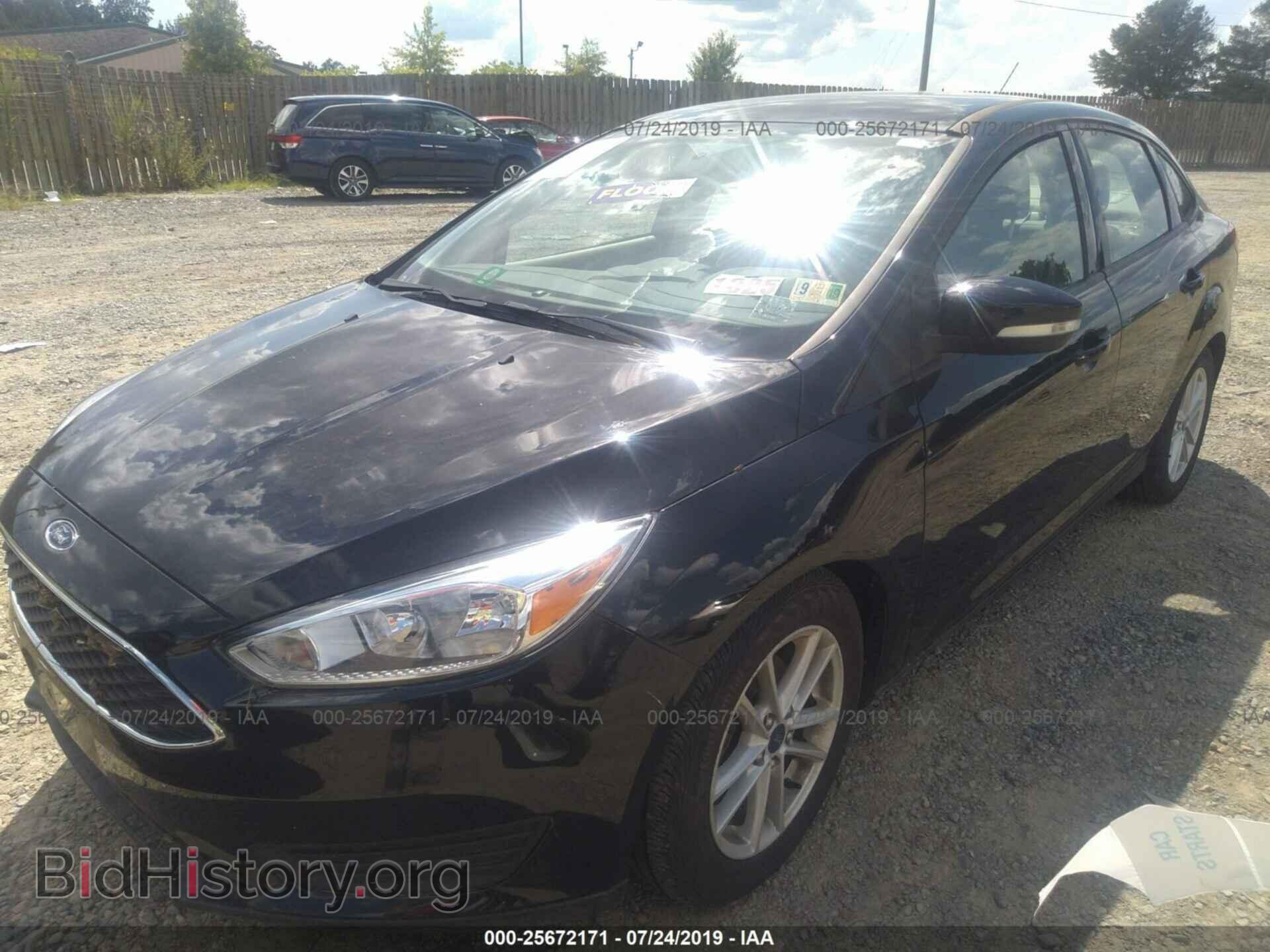 2017 FORD FOCUS - VIN: 1FADP3F27HL323050 - Photo 2