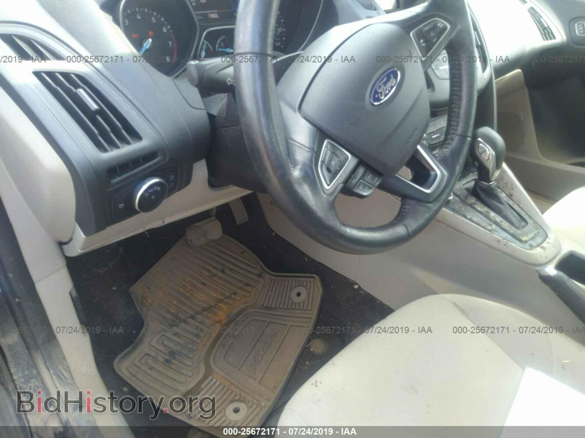2017 FORD FOCUS - VIN: 1FADP3F27HL323050 - Photo 6