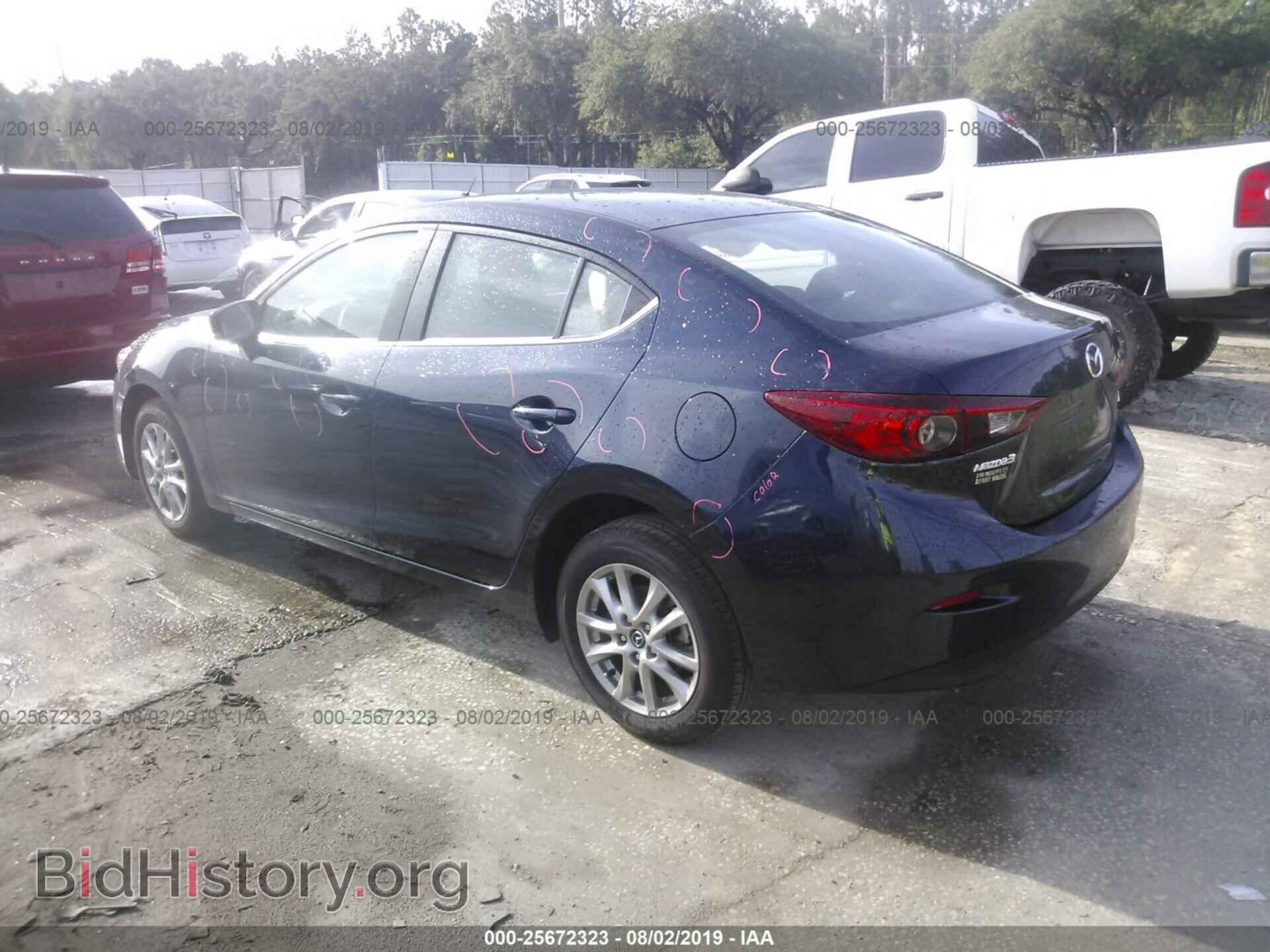 2018 MAZDA 3 - VIN: 3MZBN1U70JM223142 - Фото 3
