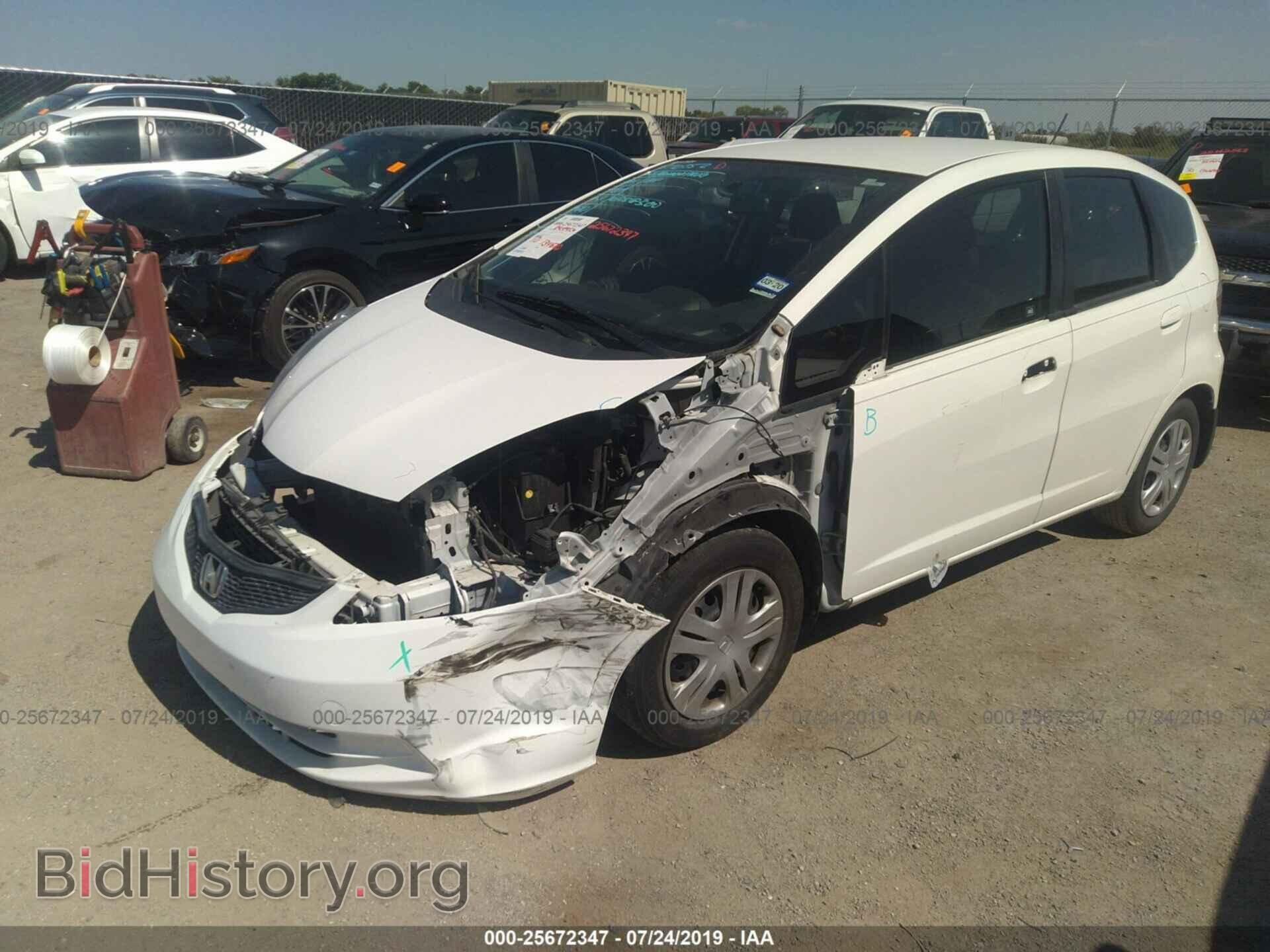 2011 HONDA FIT - VIN: JHMGE8H31BS007347 - Фото 2