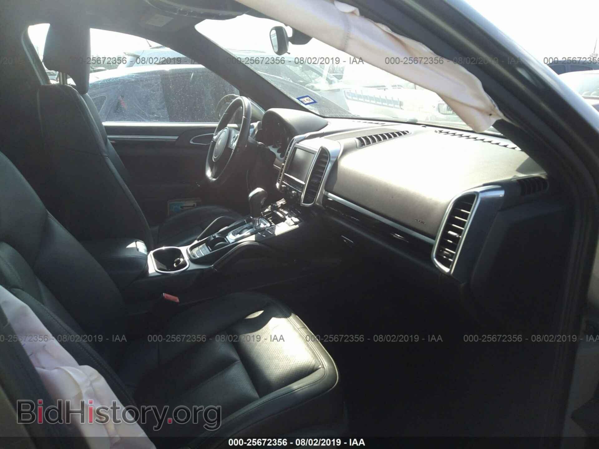 2011 PORSCHE CAYENNE - VIN: WP1AA2A22BLA02622 - Фото 5