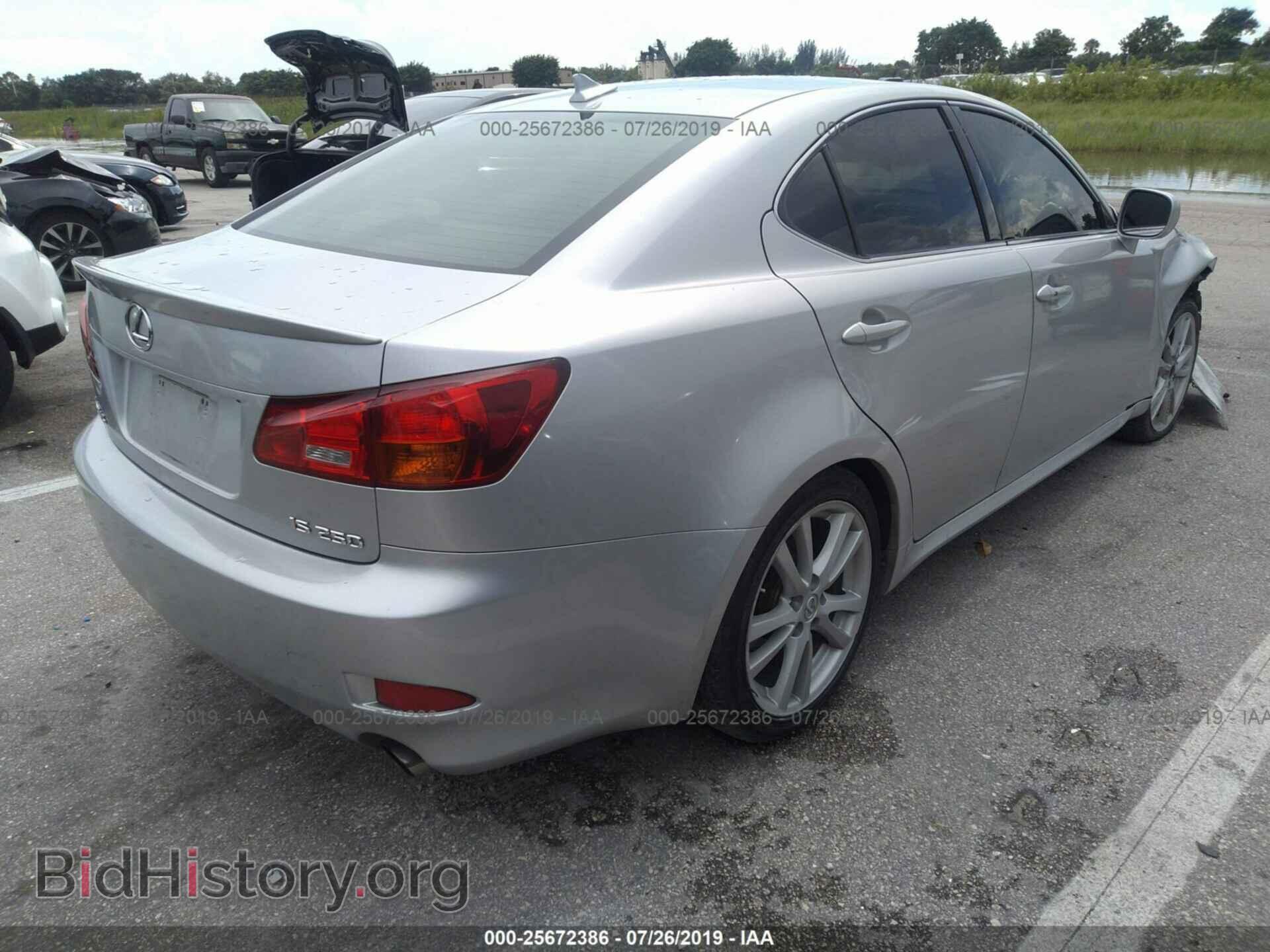 2007 LEXUS IS - VIN: JTHBK262272034512 - Photo 4