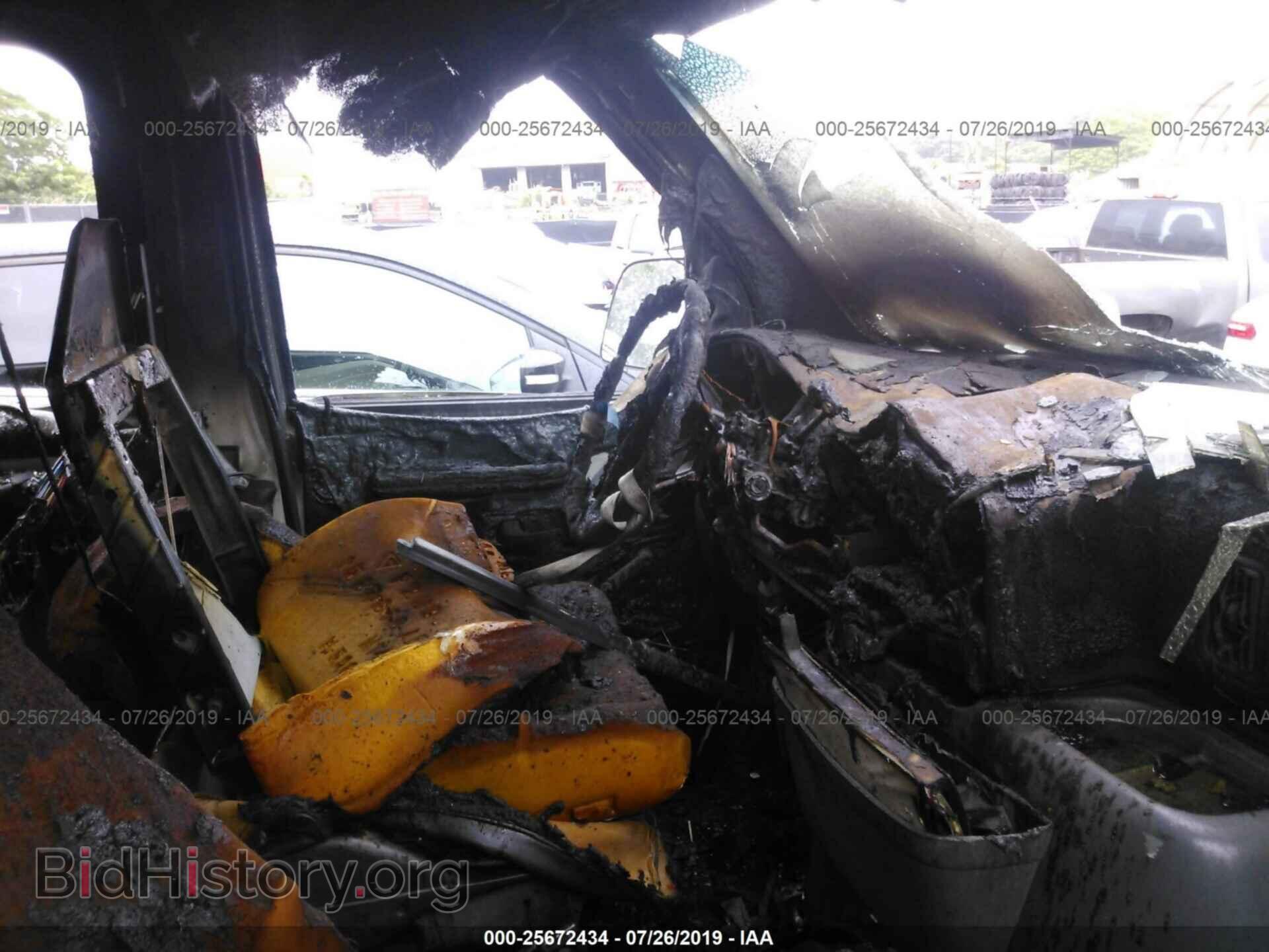 1994 FORD ECONOLINE - VIN: 1FBHE31G9RHB71978 - Photo 5