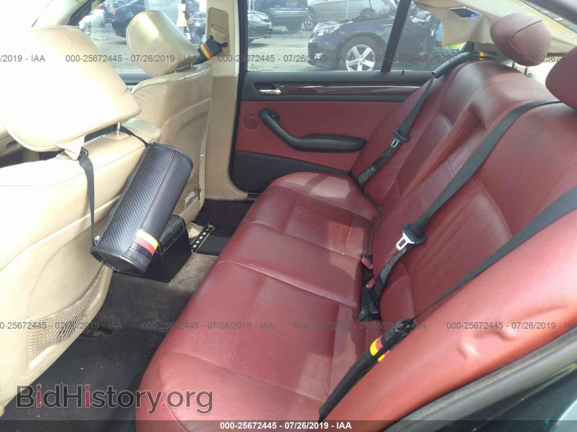 2004 BMW 330 - VIN: WBAEW53494PG10895 - Фото 8