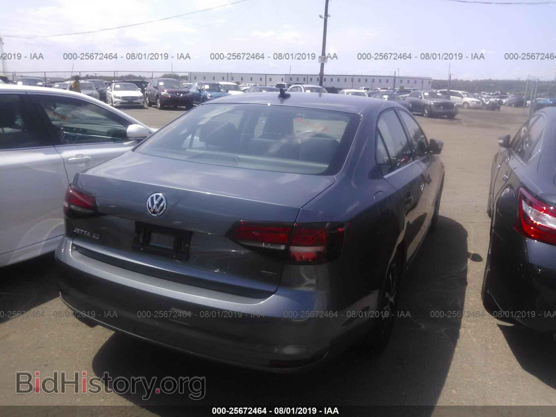 2017 VOLKSWAGEN JETTA - VIN: 3VWDB7AJ2HM415497 - Photo 4