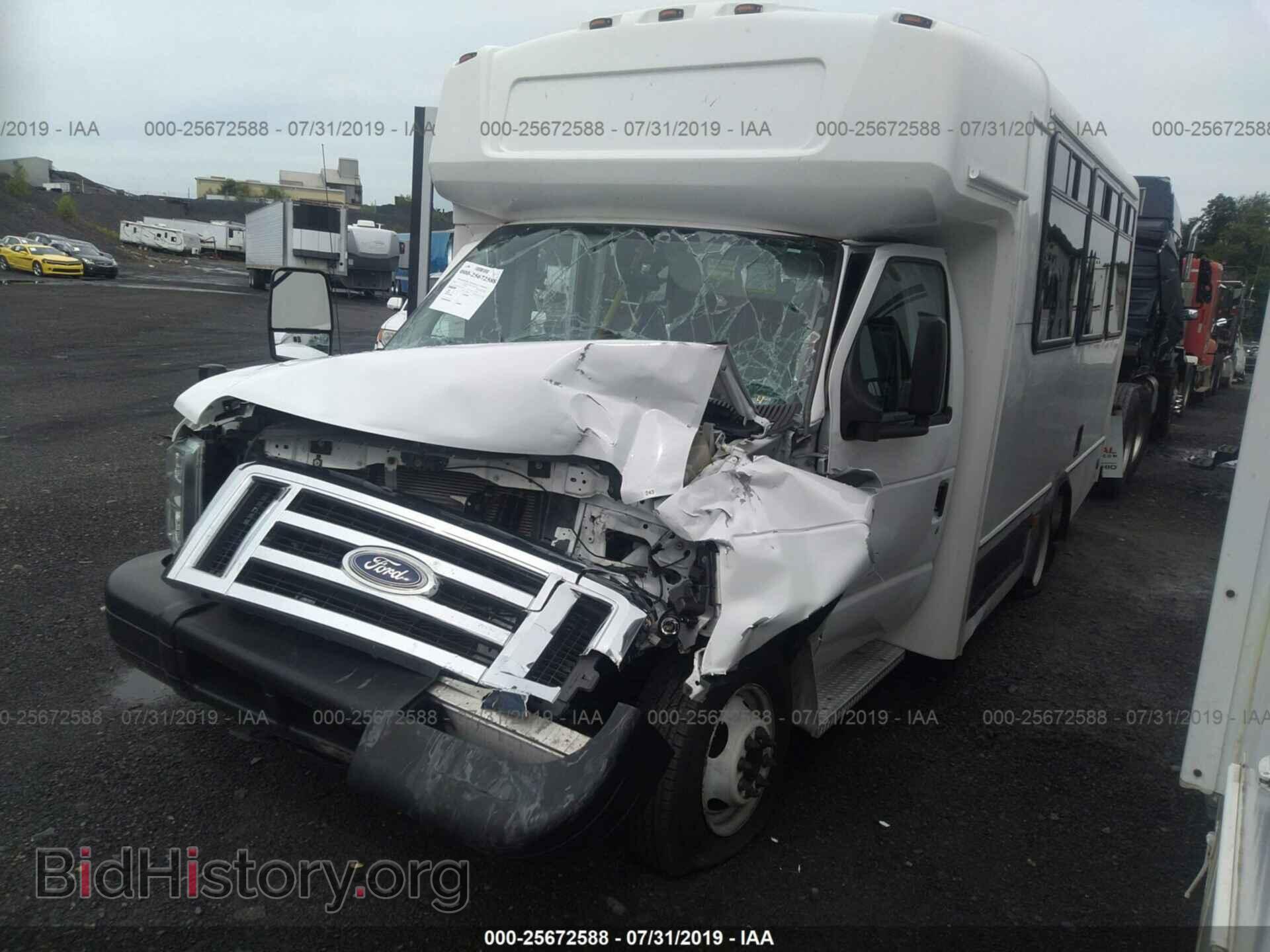 2015 FORD ECONOLINE - VIN: 1FDEE3FS2FDA11919 - Фото 2