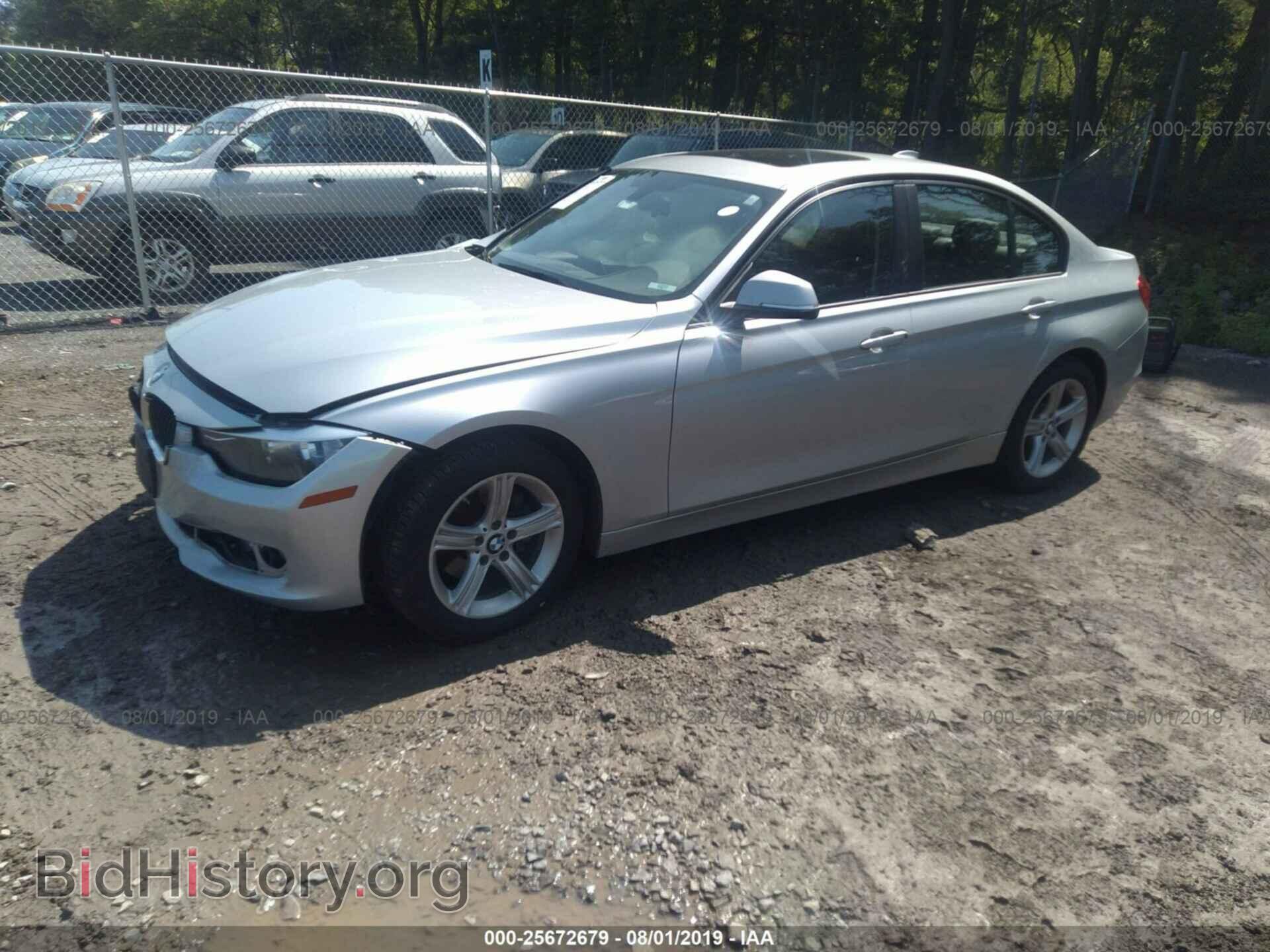 2015 BMW 320 - VIN: WBA3C3G58FNT51089 - Photo 2