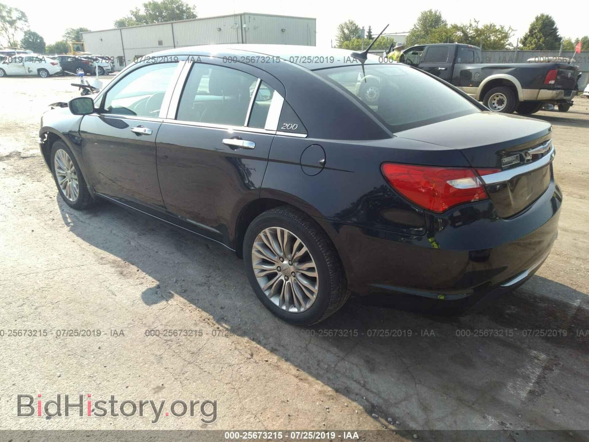 2012 CHRYSLER 200 - VIN: 1C3CCBCB3CN307512 - Фото 3
