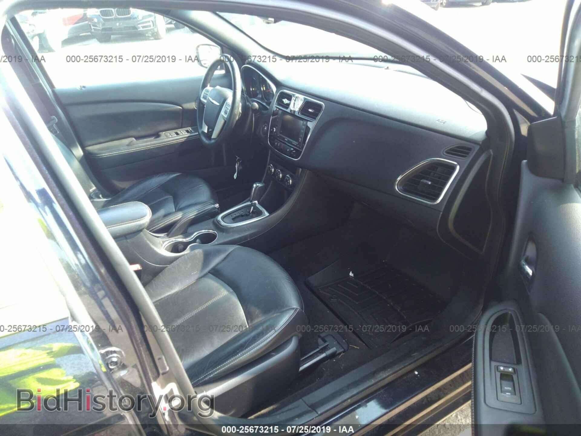 2012 CHRYSLER 200 - VIN: 1C3CCBCB3CN307512 - Фото 5