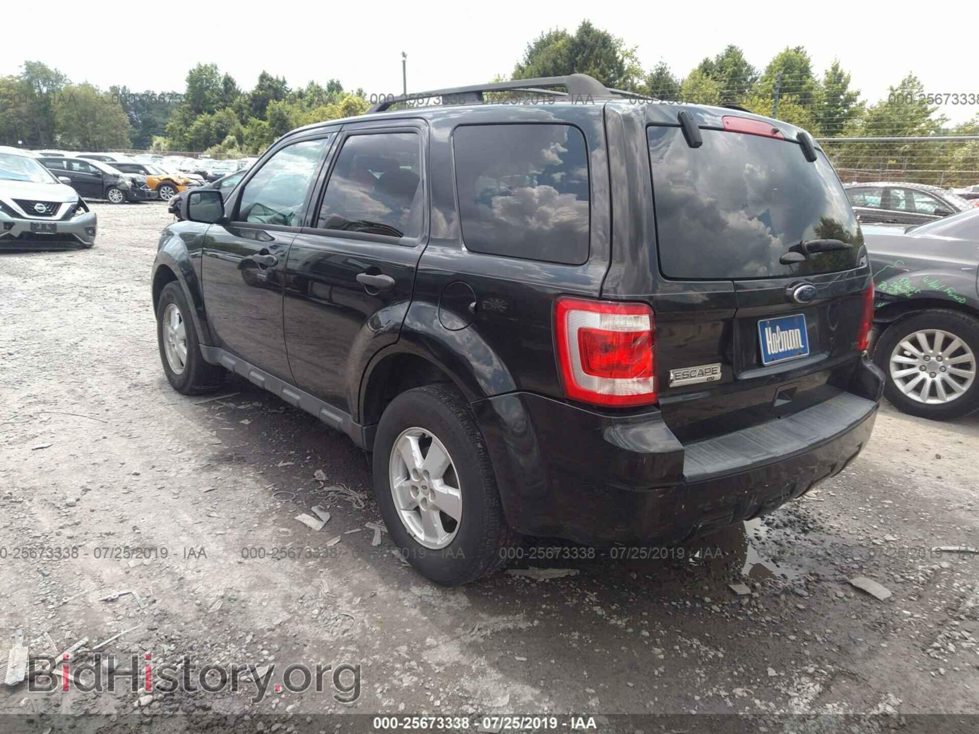 2011 FORD ESCAPE - VIN: 1FMCU0D79BKA72049 - Photo 3