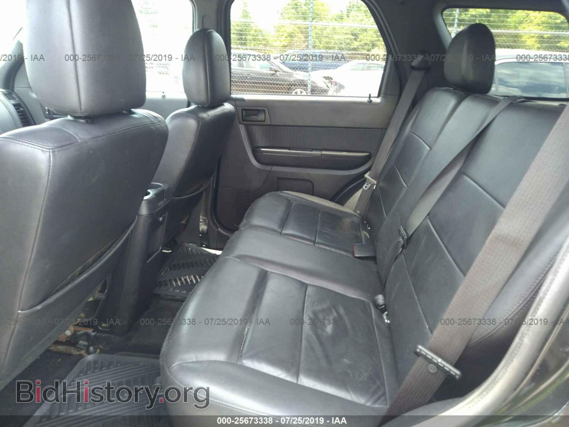 2011 FORD ESCAPE - VIN: 1FMCU0D79BKA72049 - Photo 8