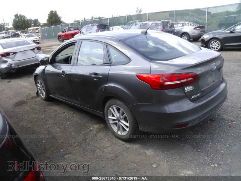 2016 Ford FOCUS (VIN 1FADP3F26GL266919) — photo 3 of 10