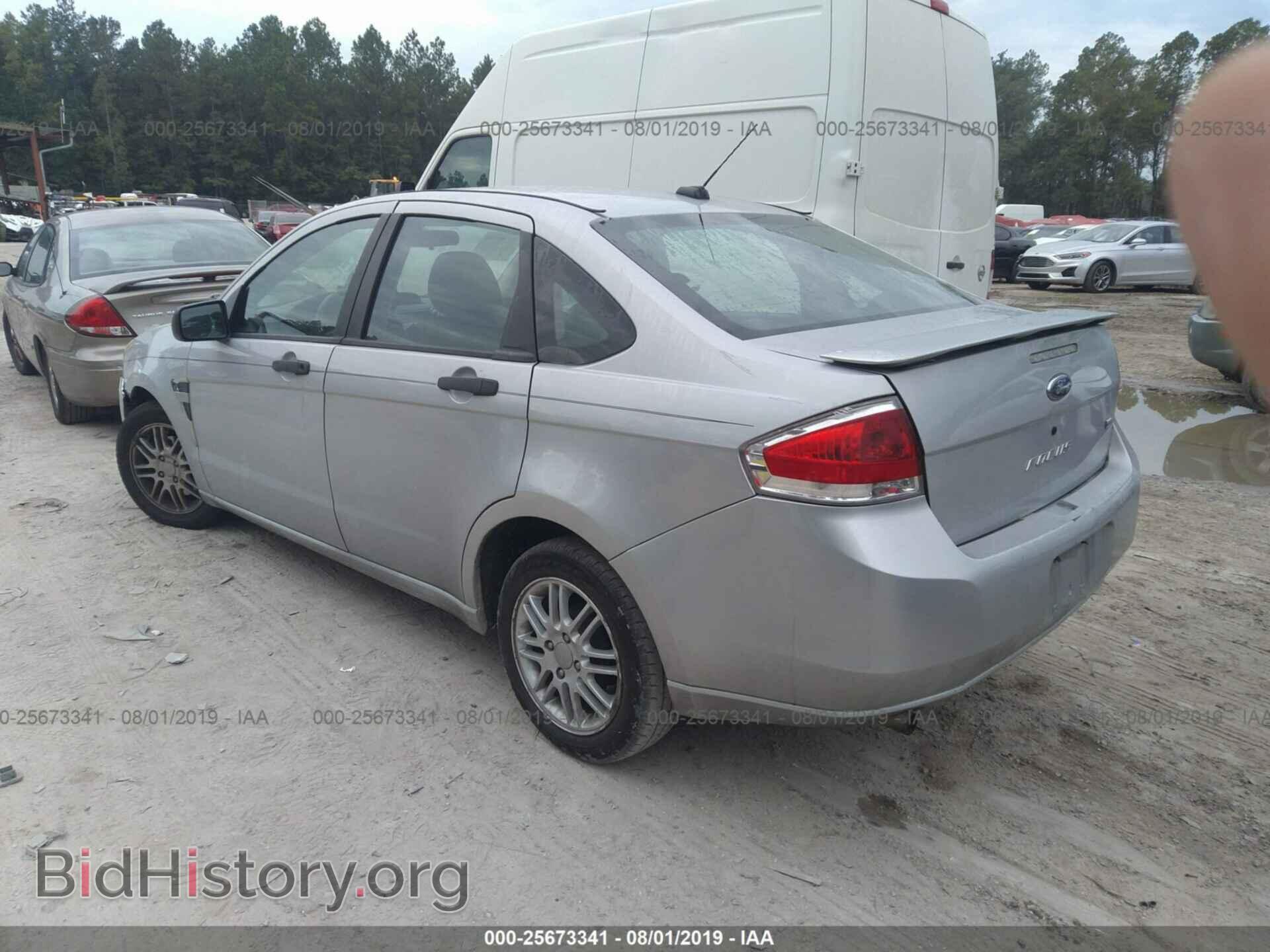 2008 FORD FOCUS - VIN: 1FAHP35N38W169500 - Фото 3