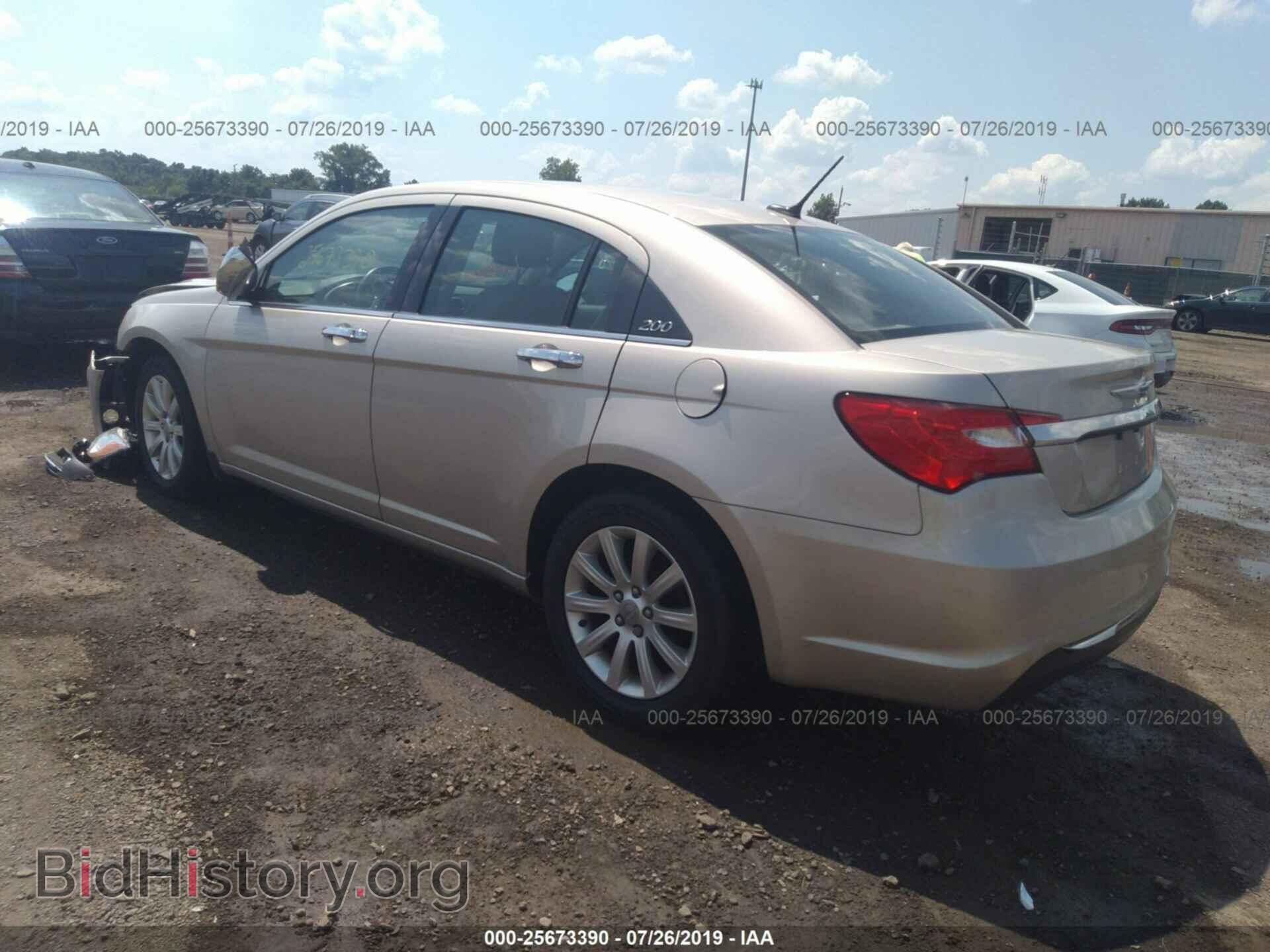 2013 CHRYSLER 200 - VIN: 1C3CCBCG9DN744153 - Photo 3