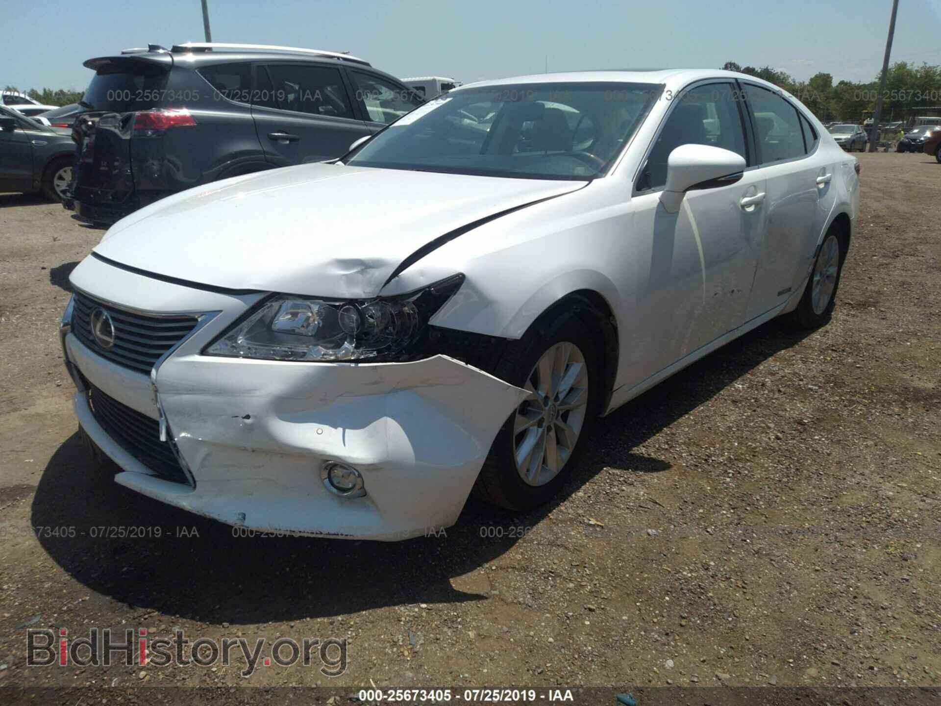 2014 LEXUS ES - VIN: JTHBW1GG1E2051291 - Photo 2