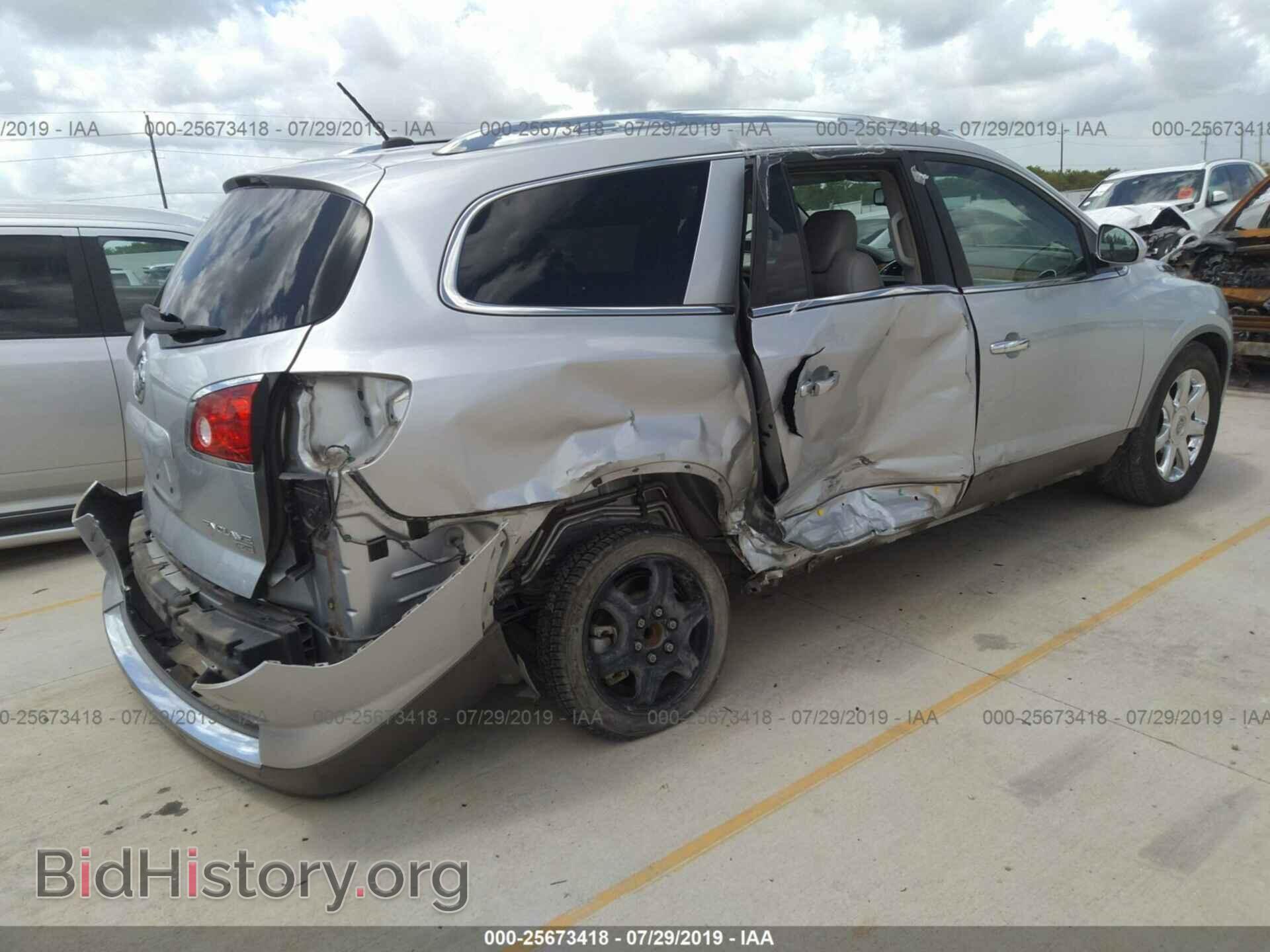 2010 BUICK ENCLAVE - VIN: 5GALRCEDXAJ182948 - Фото 4