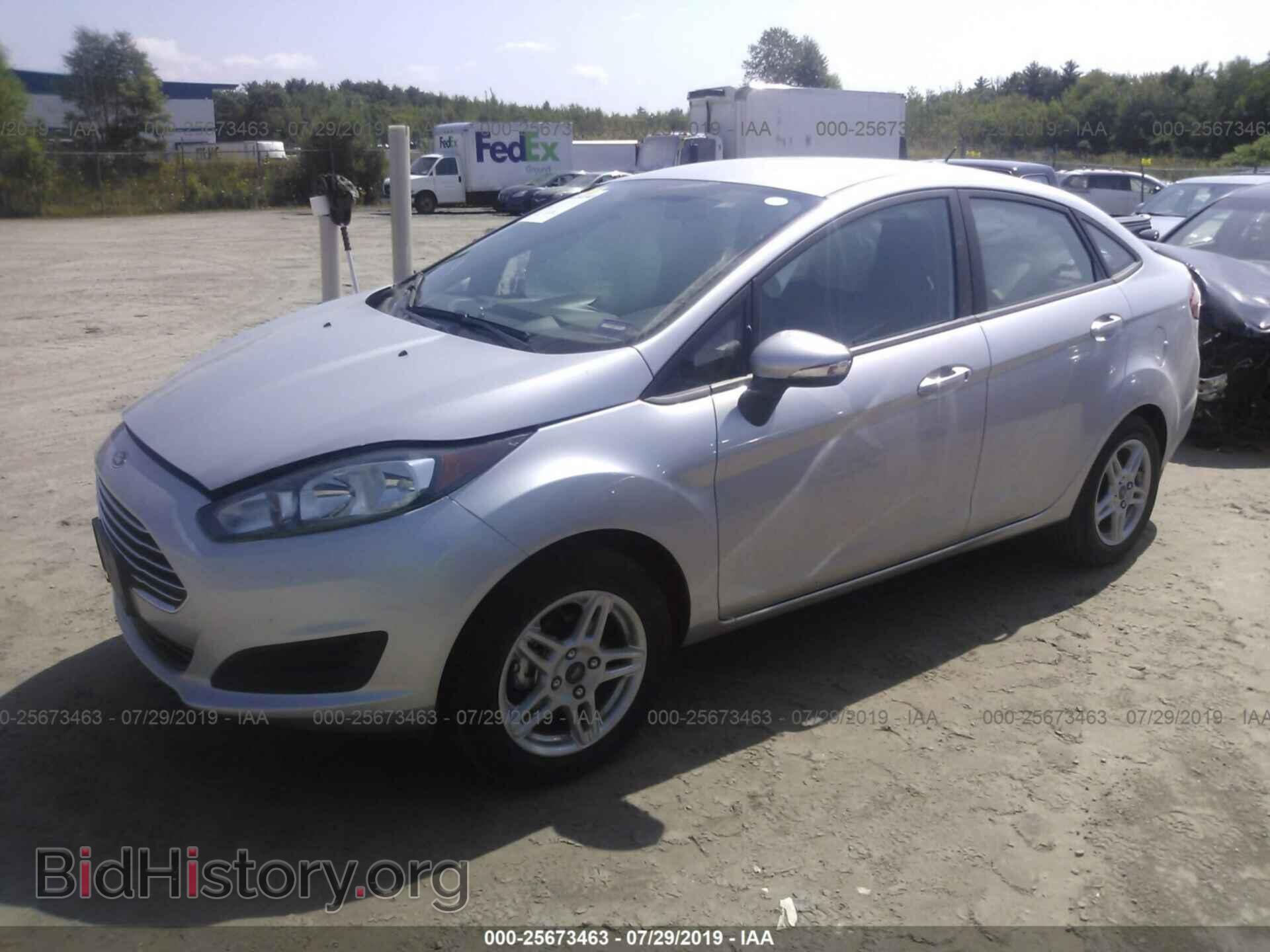 2018 FORD FIESTA - VIN: 3FADP4BJ3JM144625 - Фото 2