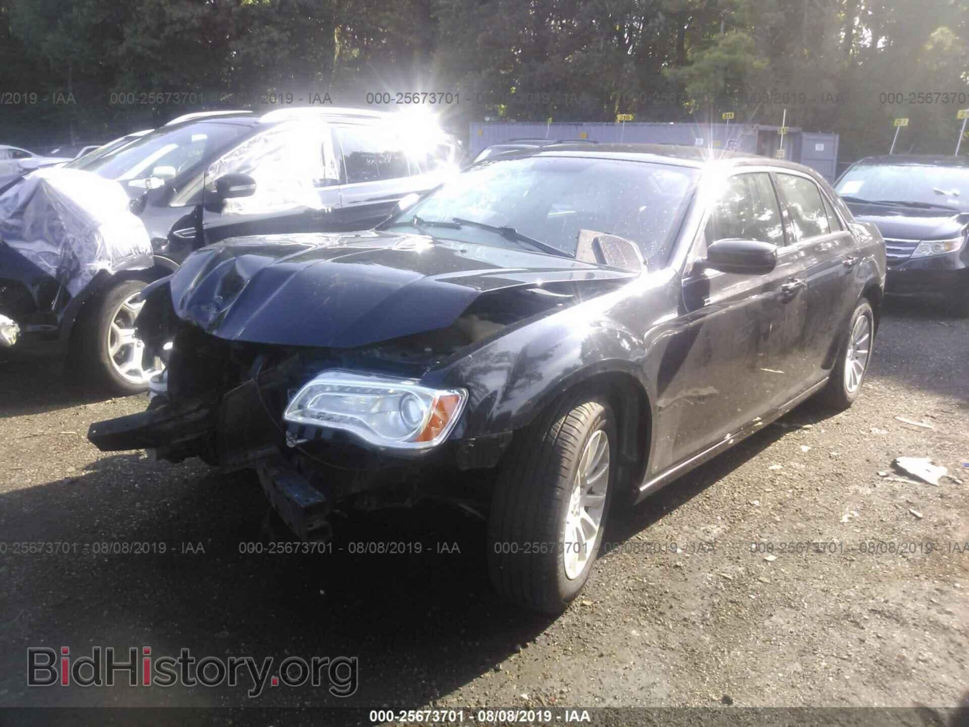 2012 CHRYSLER 300 - VIN: 2C3CCAAG8CH116993 - Photo 2