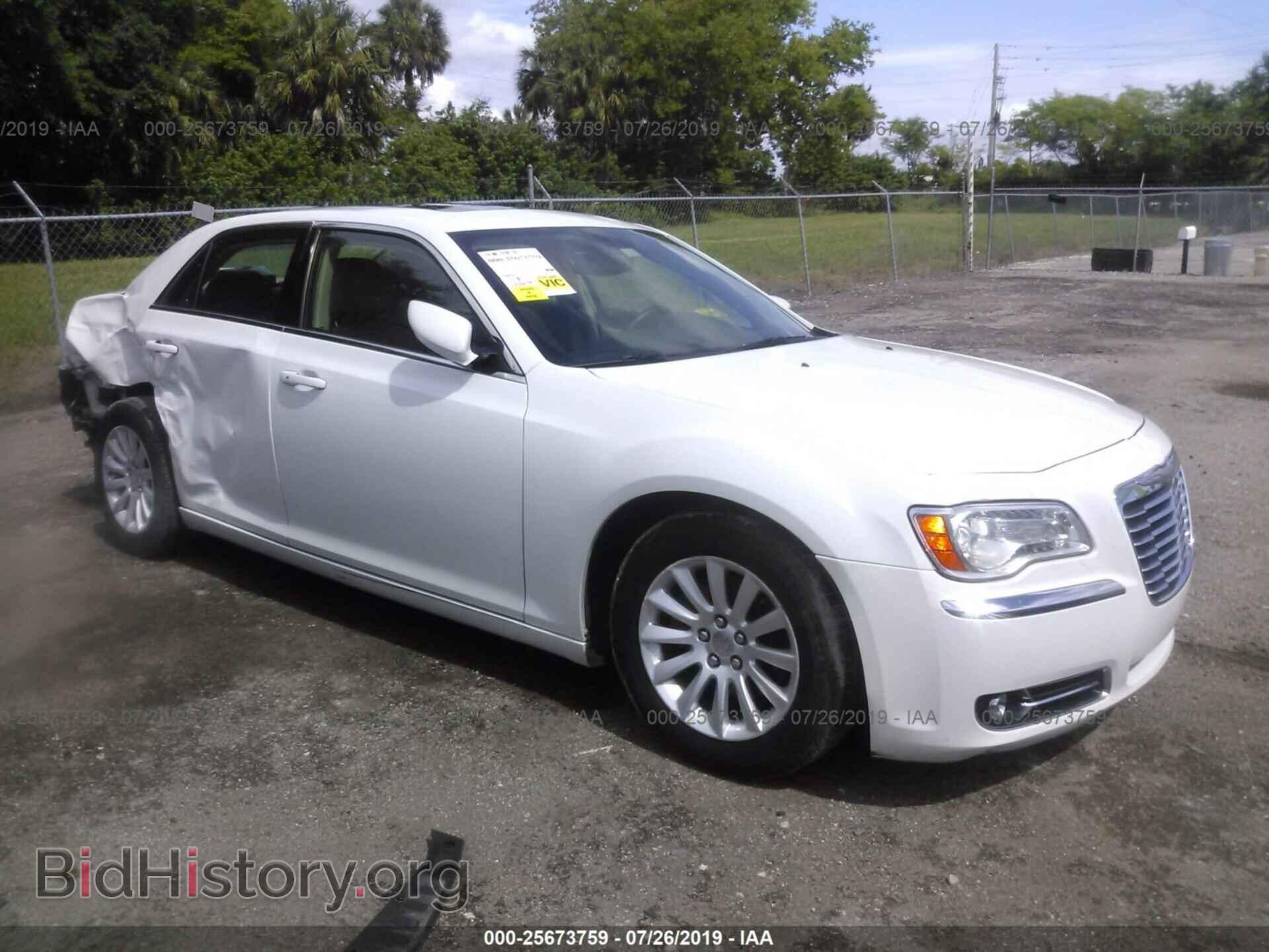 Фотография 2C3CCAAG9EH157426 - CHRYSLER 300 2014